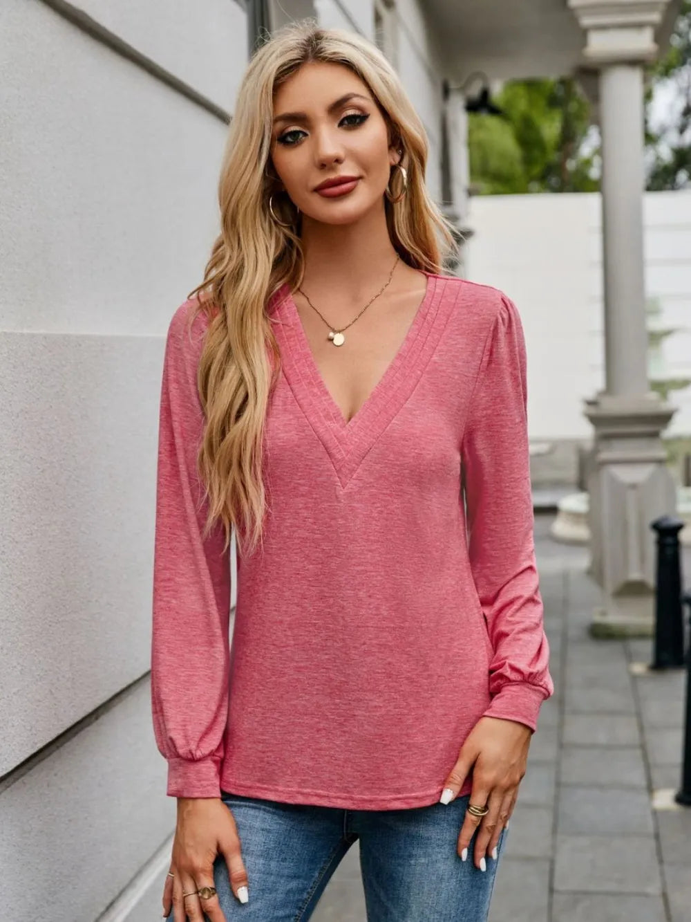 V-neck Long Sleeve T-shirt