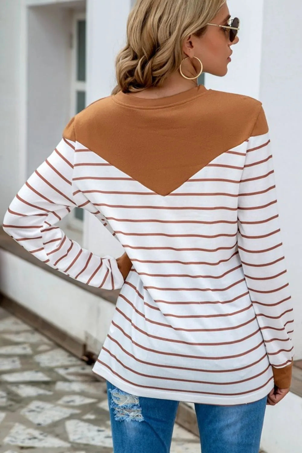 Striped Round Neck Long Sleeve T-shirt (11)