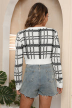 V-neck Cropped Button-up Cardigan (6)