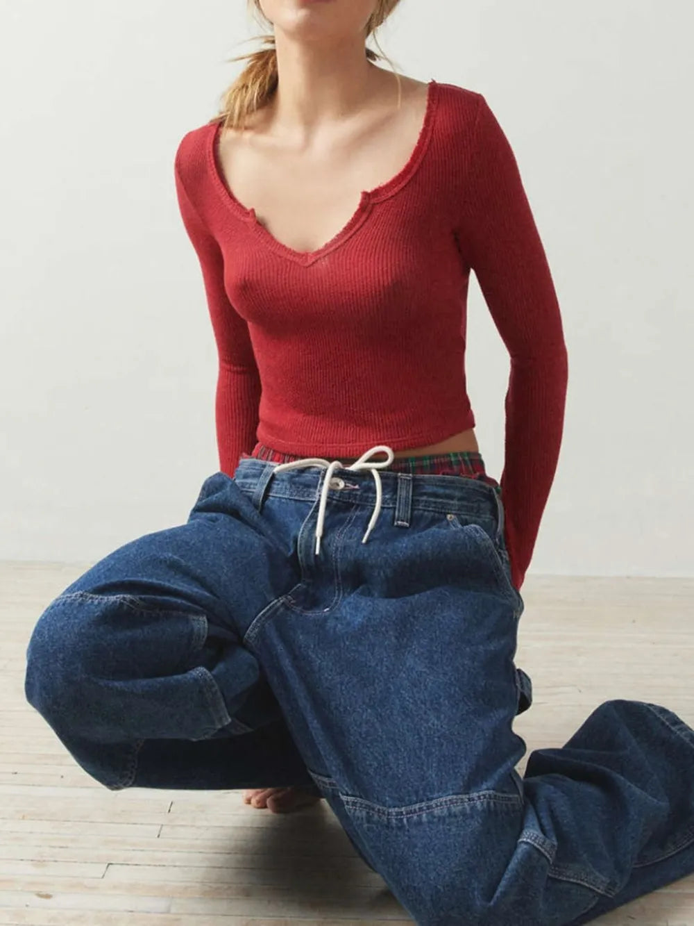 Notched Long Sleeve T-shirt (3)