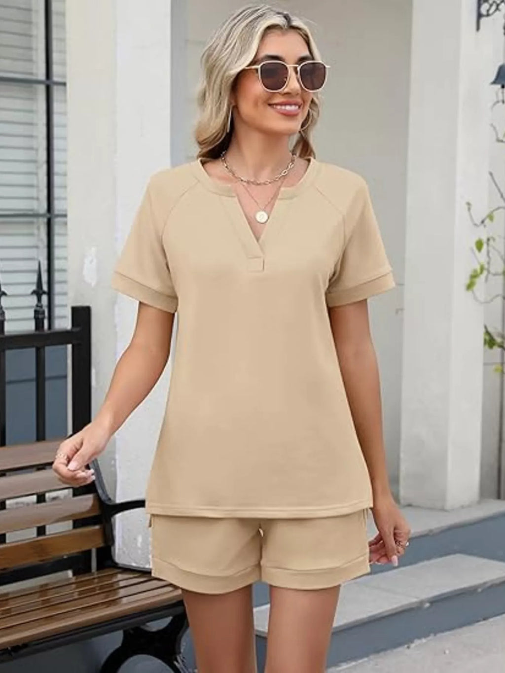 Solid Color Short Sleeve Top Shorts Two-piece Set (8)