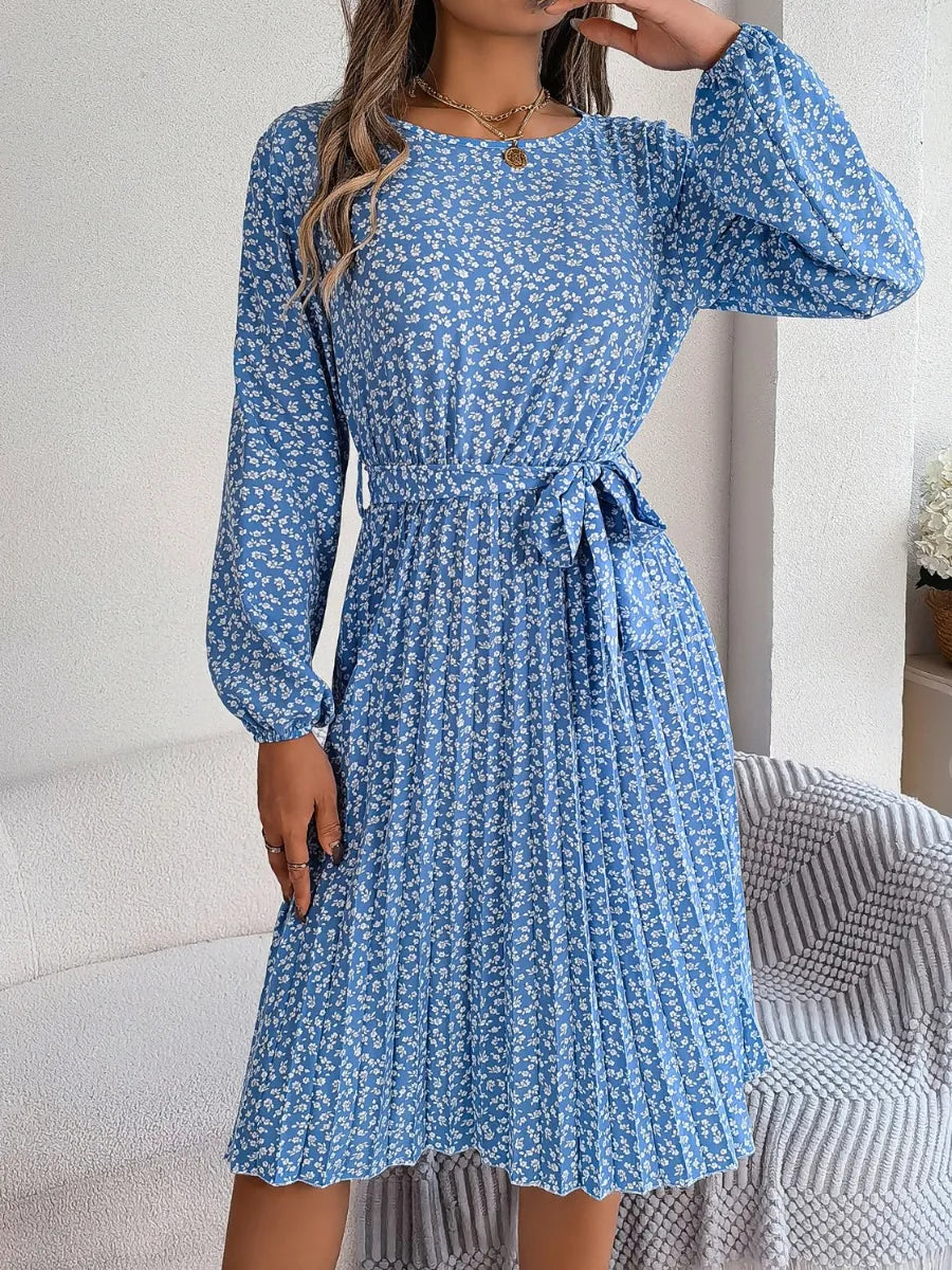 Ditsy Floral Tie Waist Pleated Dress (4)