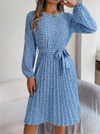 Ditsy Floral Tie Waist Pleated Dress (4)