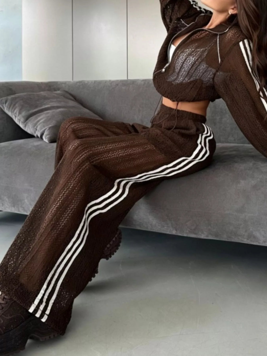 Side Stripes Zip Up Top Pants Set (5)
