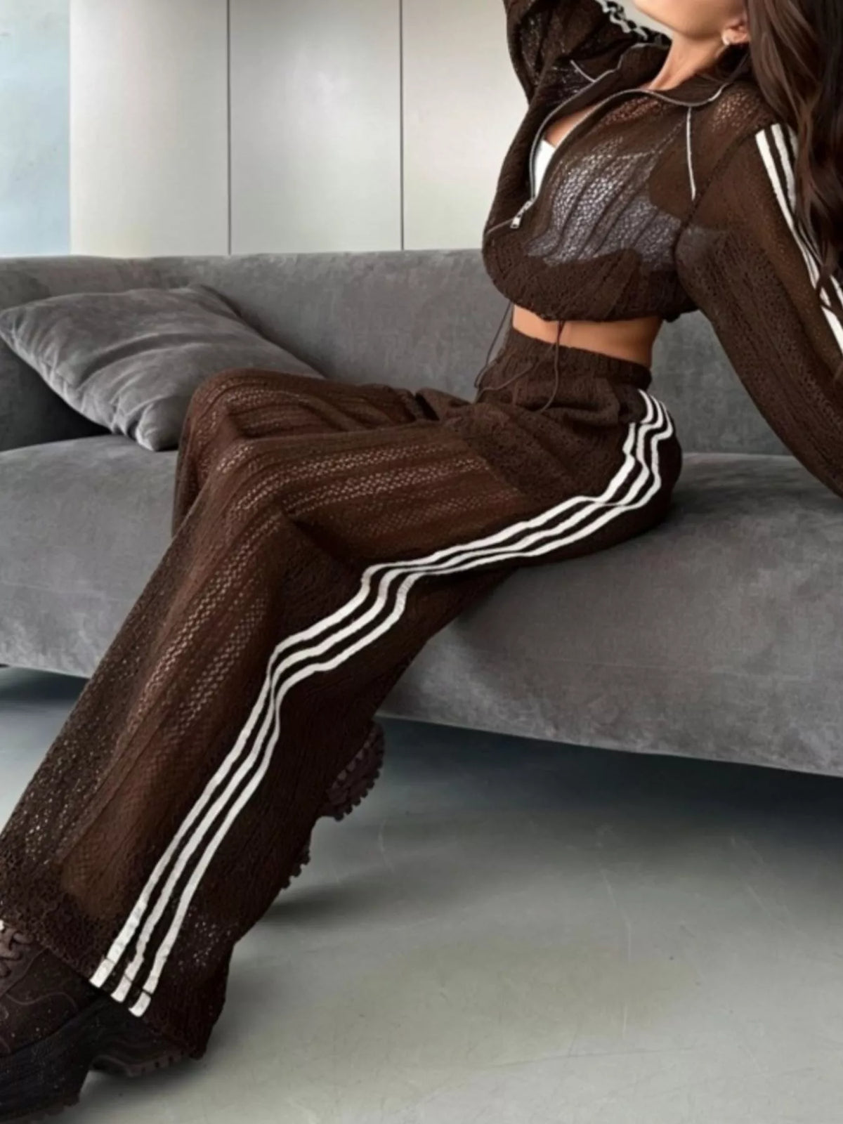 Side Stripes Zip Up Top Pants Set (5)