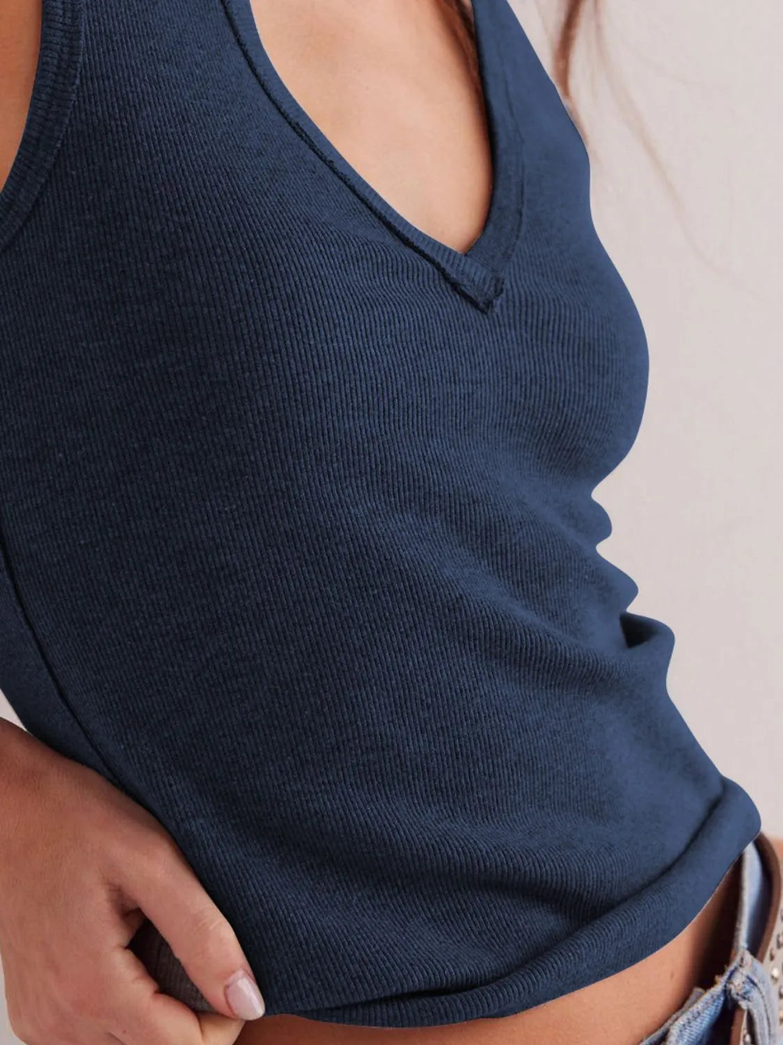 Solid V-neck Tank (9)
