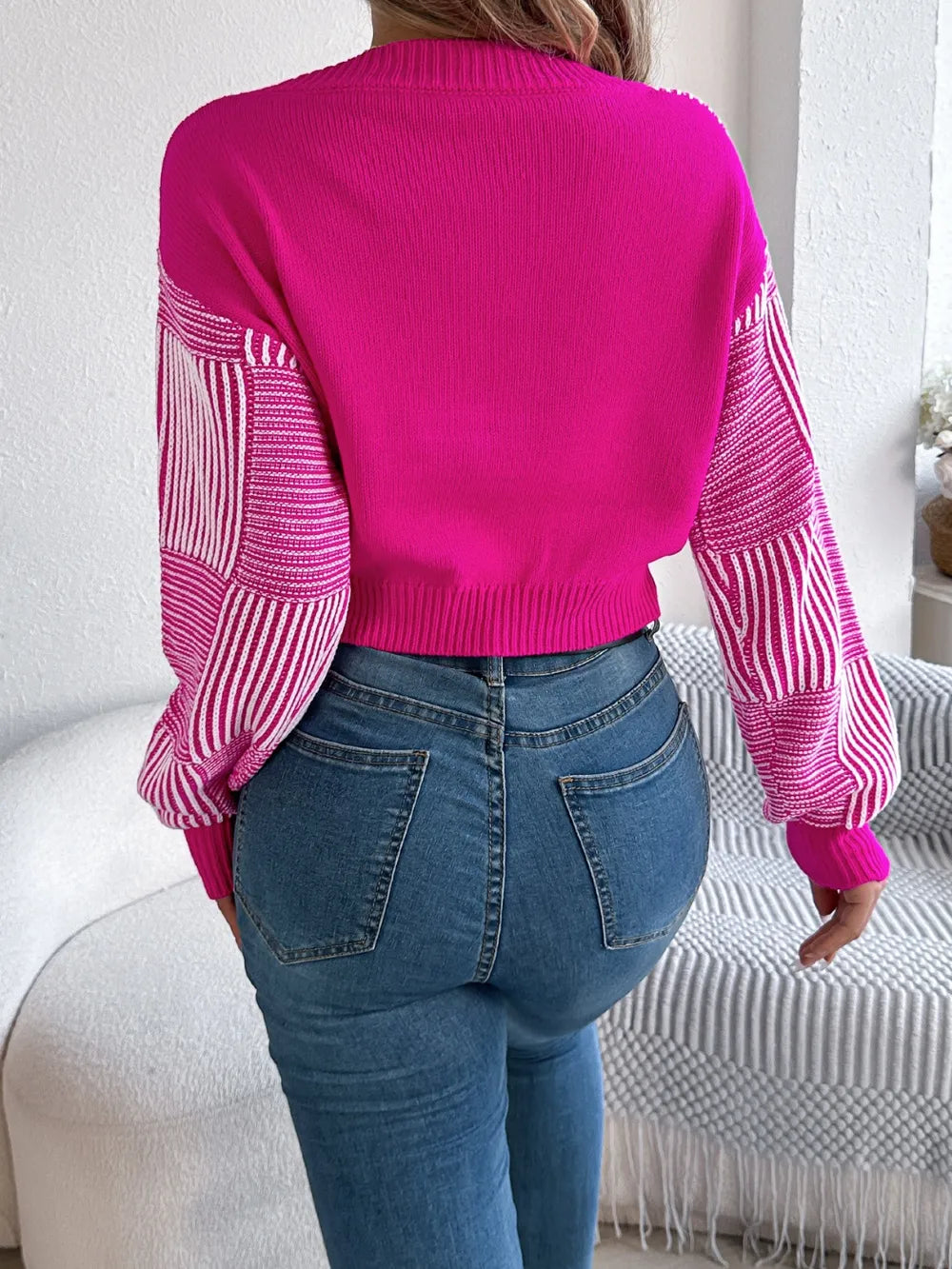 Striped V-neck Long Sleeve Sweater (6)