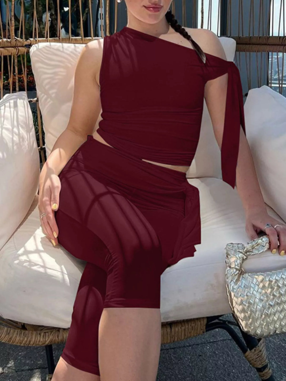 Asymmetrical One-shoulder Top Capris Set (16)