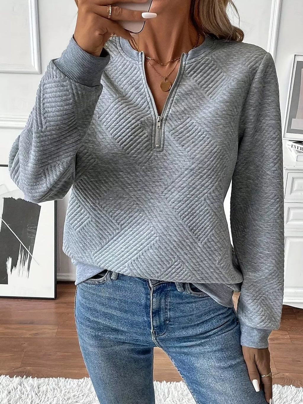 Textured Quarter-zip Sweatshirt (6)