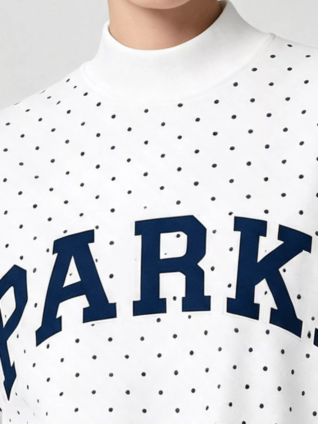 Polka Dot Letter Graphic Sweatshirt (5)