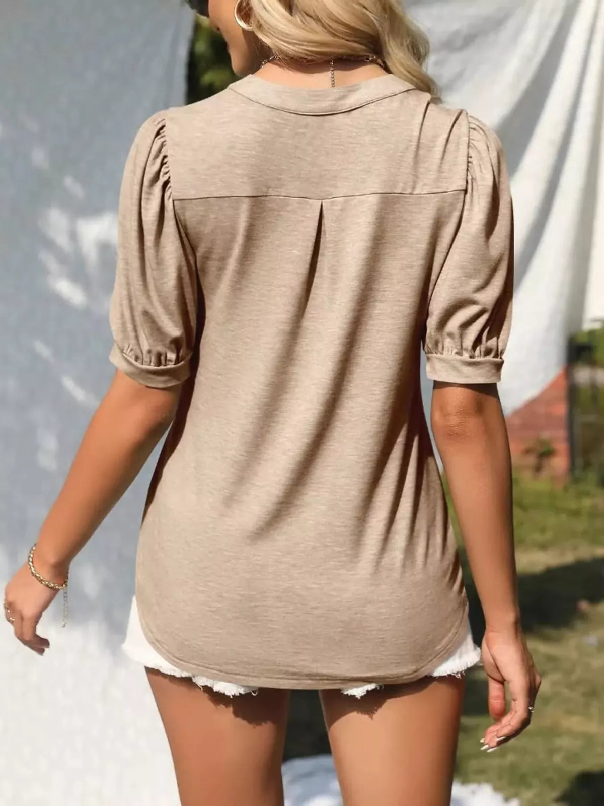 Puff Sleeve Notched Casual T-shirt (2)