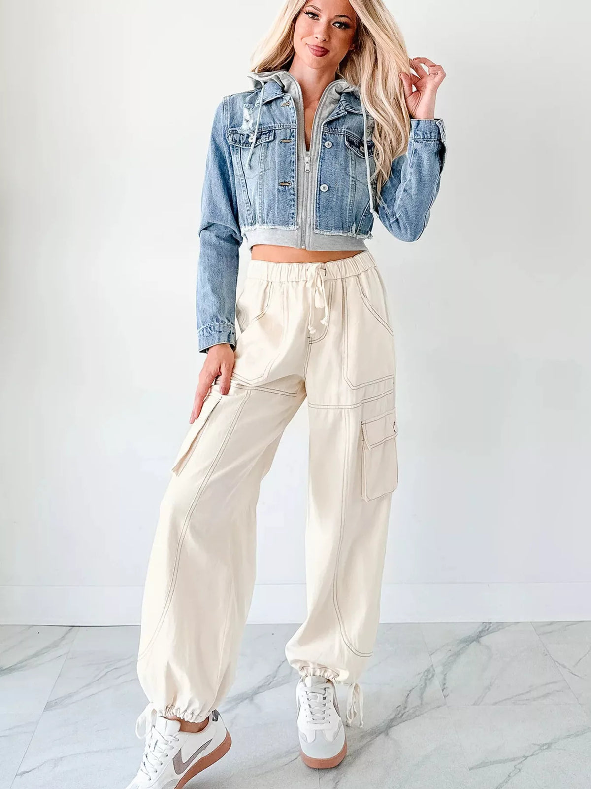 Distressed Zip Up Cropped Hooded Denim Jacket (20)