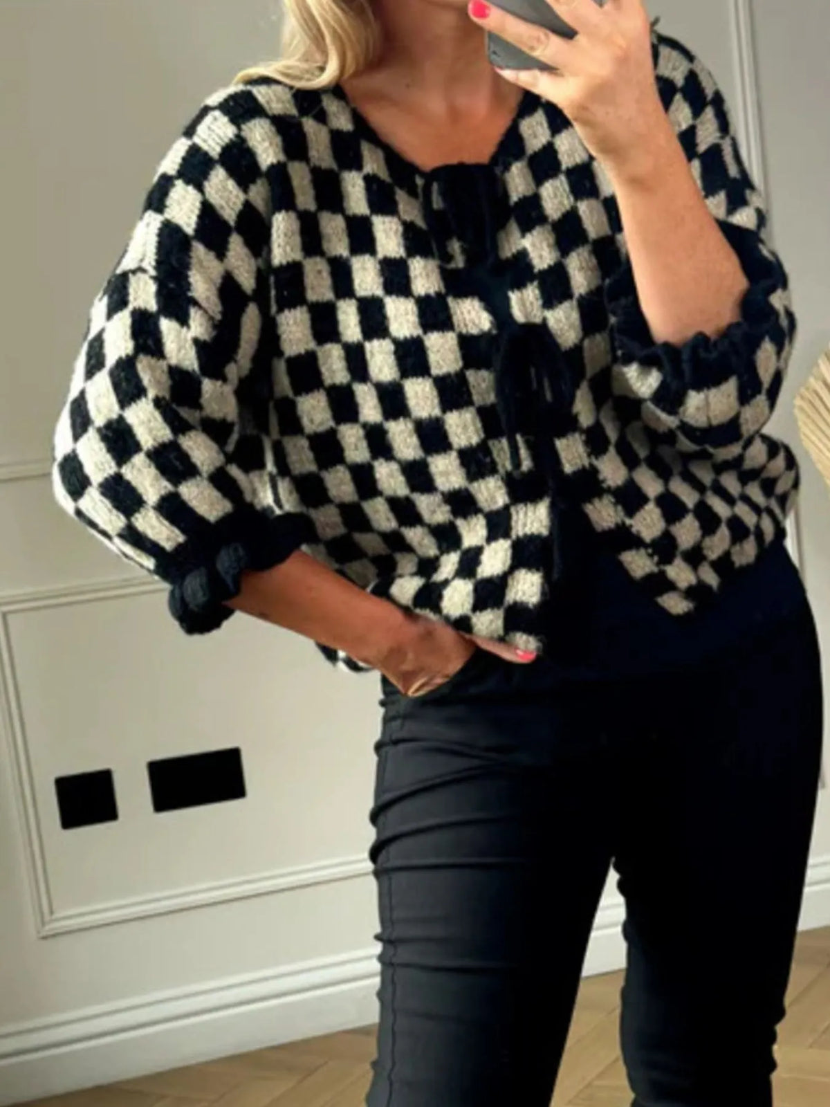 Checkered Tie-front Knit Cardigan (9)