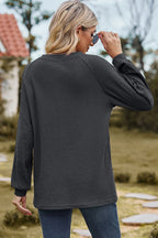 Eyelet Round Neck Long Sleeve T-shirt (15)