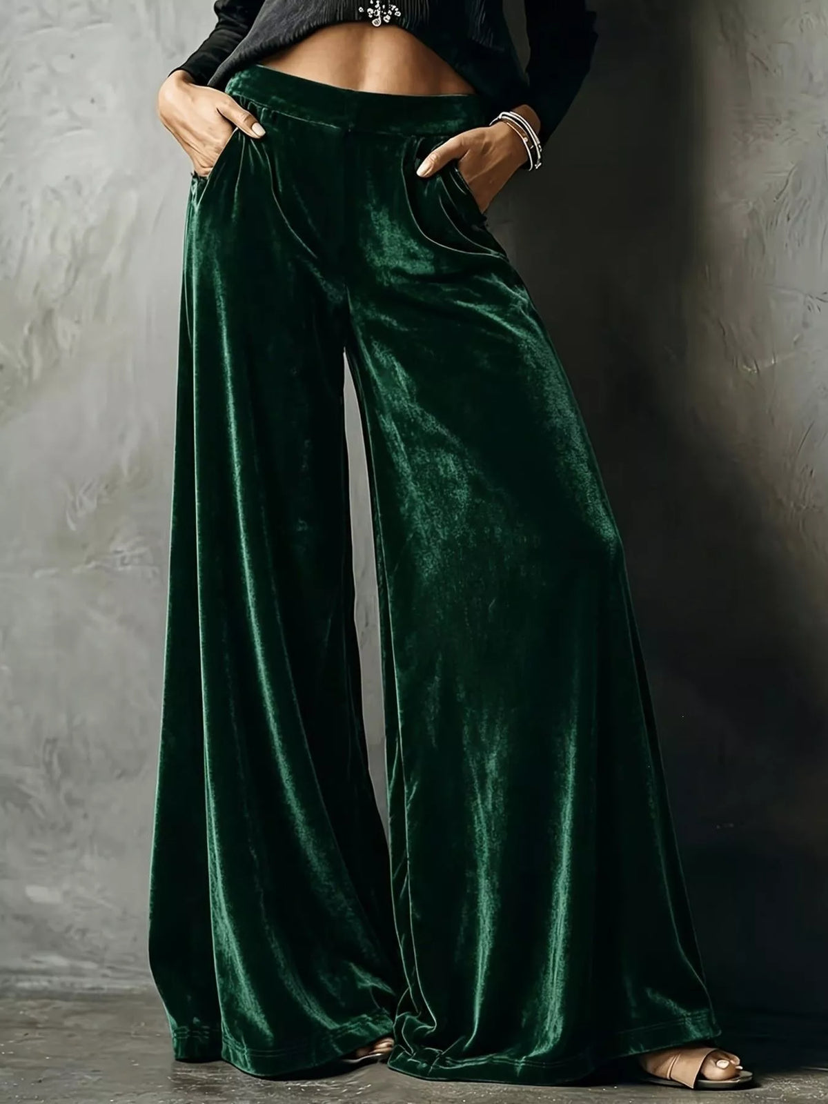 Full Size High-waisted Wide-leg Velvet Pants Plus (5)
