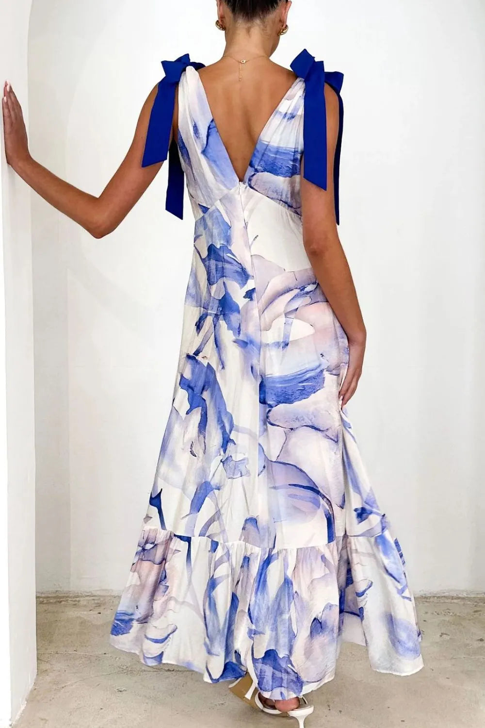 Printed V-neck Tie Shoulder Midi Cami Dress (21)