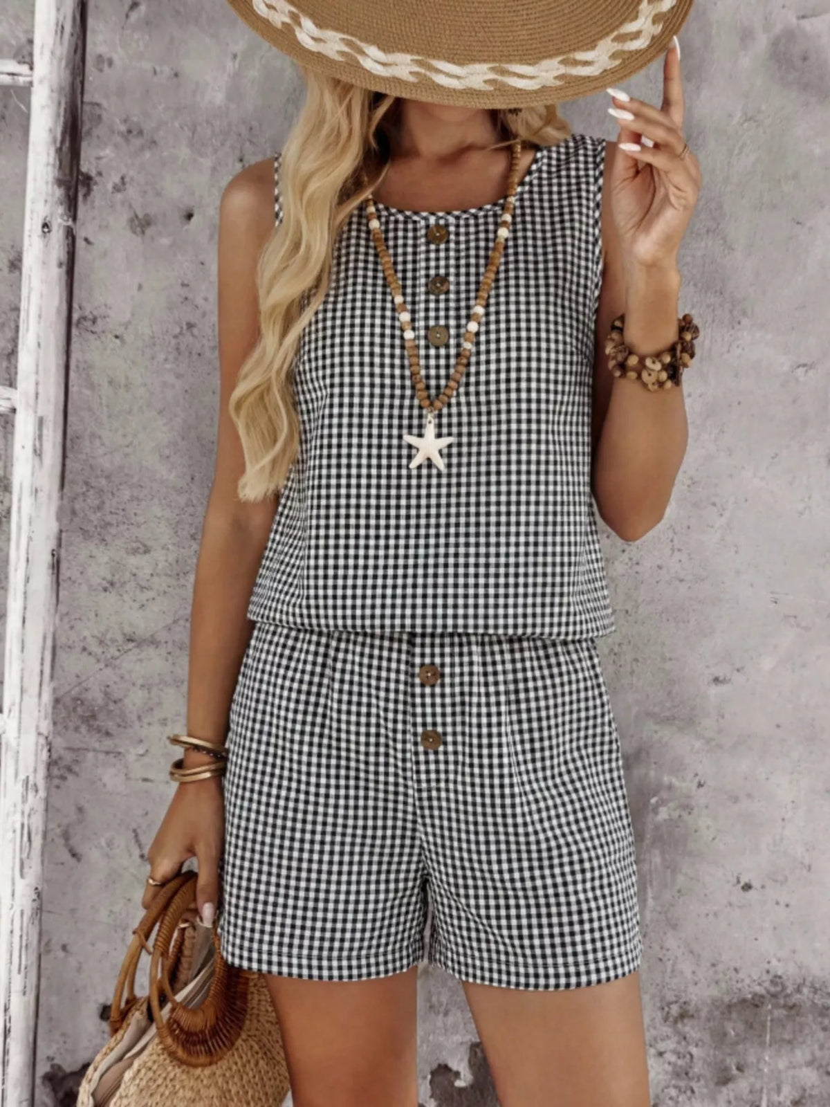 Gingham Sleeveless Top Shorts Set (4)