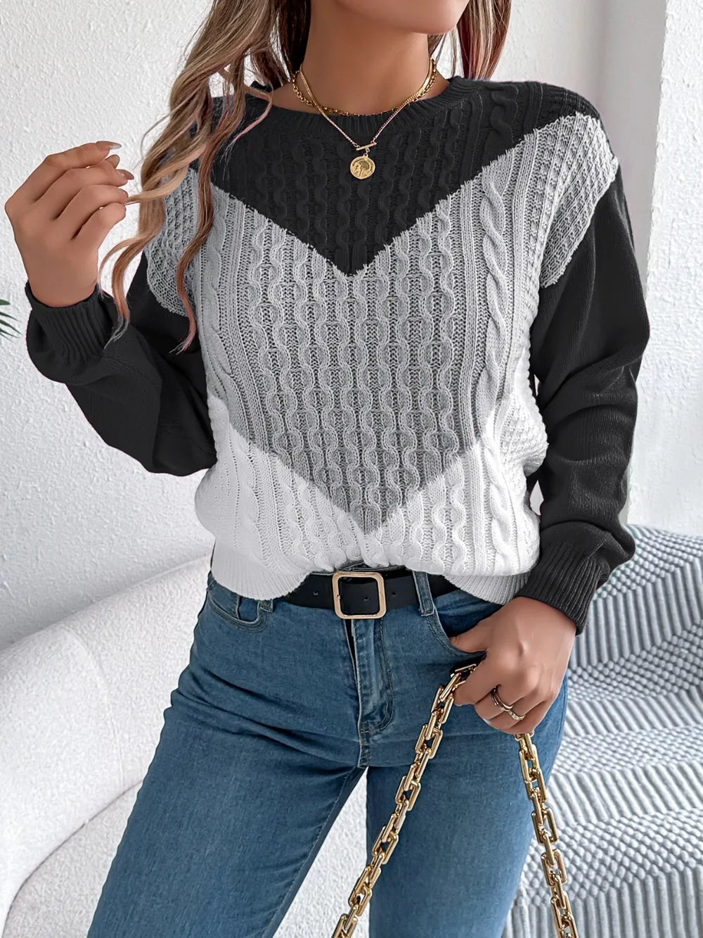 Contrast Round Neck Long Sleeve Sweater (3)