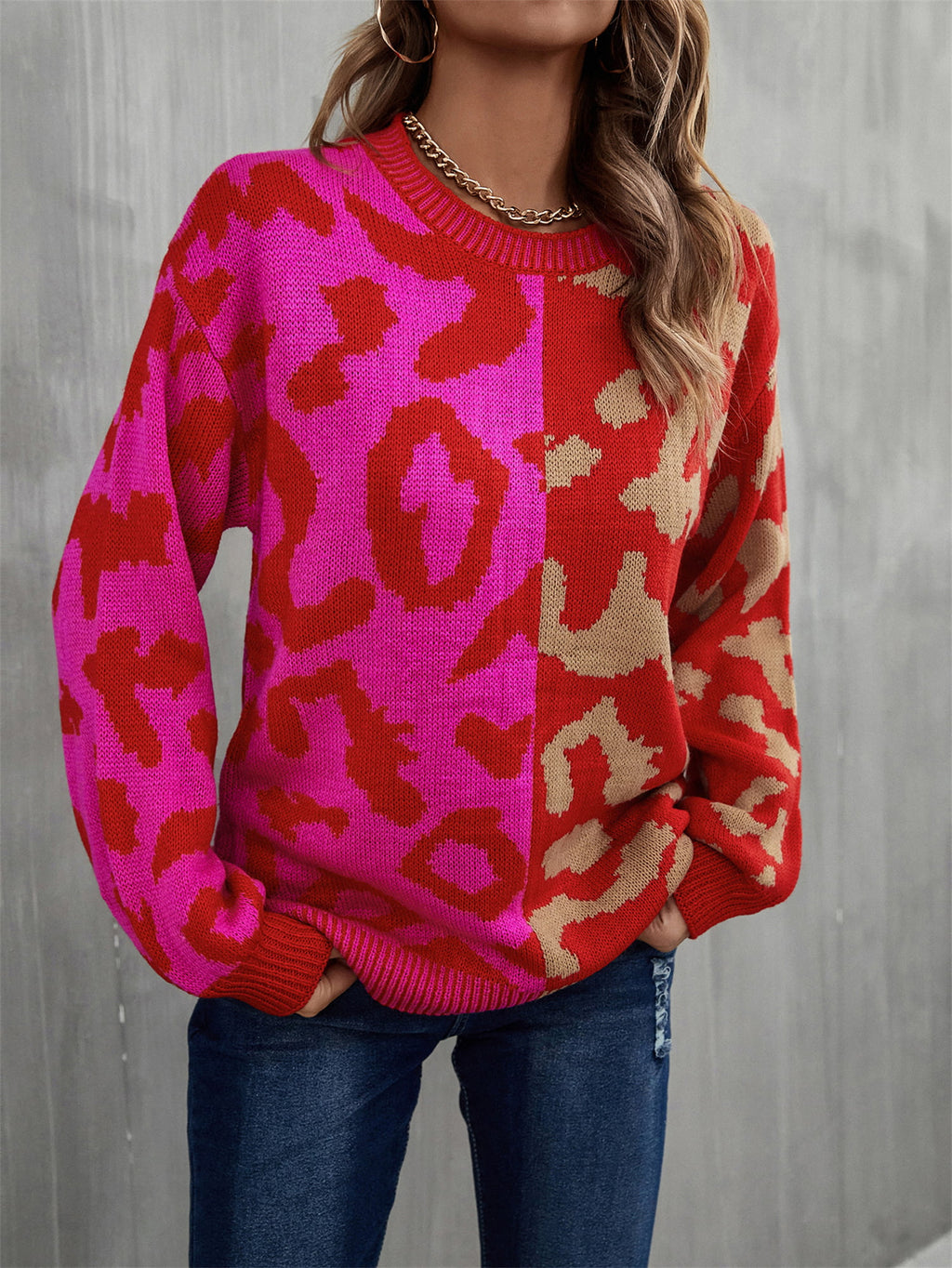 Round Neck Contrast Dropped Shoulder Sweater (3)