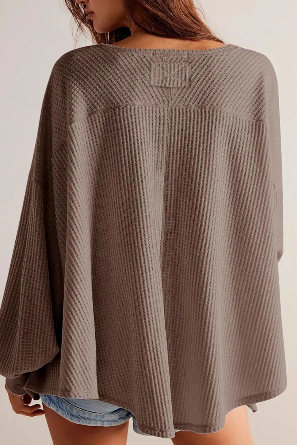 Waffle-knit V-neck Long Sleeve Top (12)