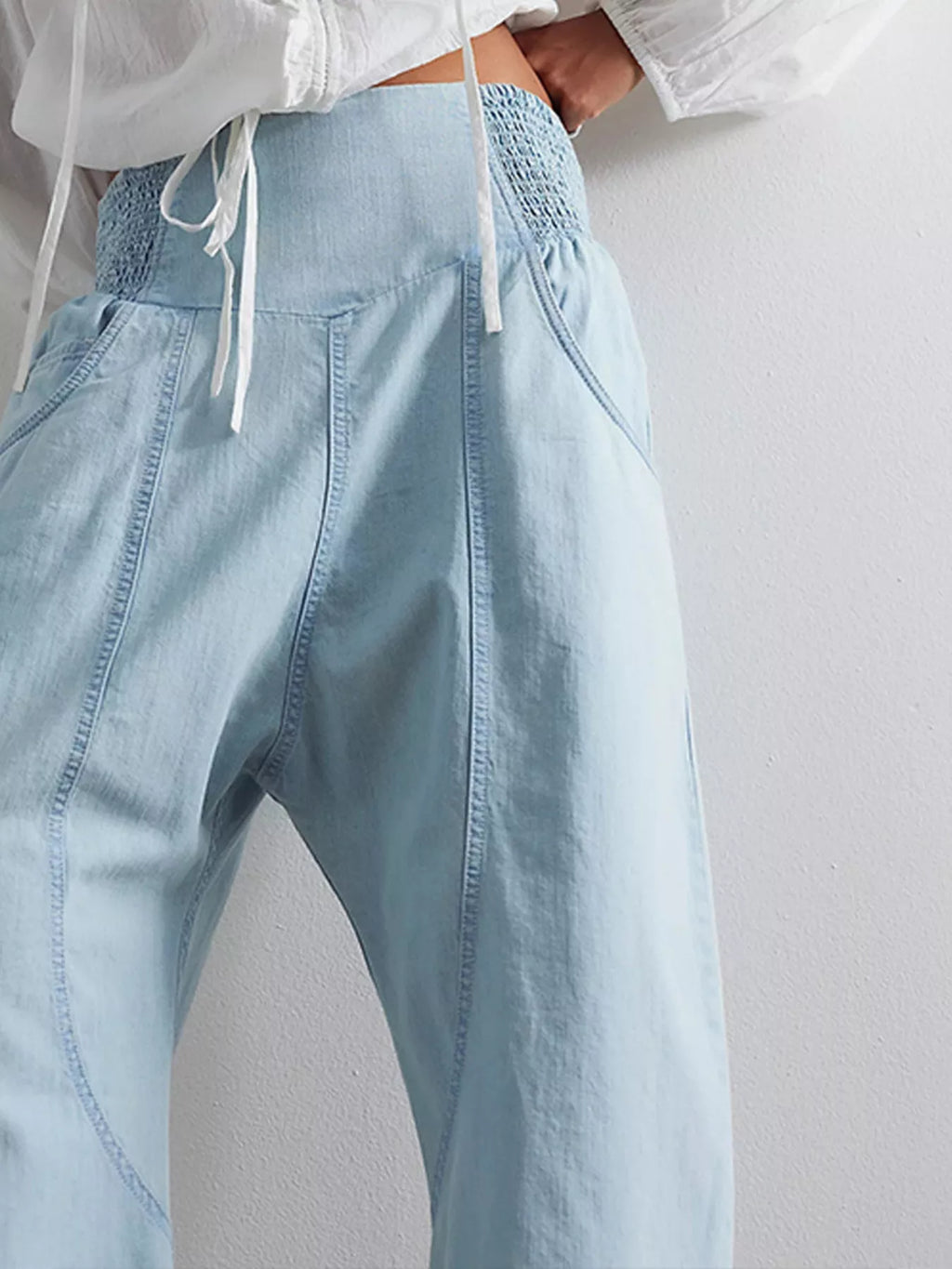 Smocked High-waisted Wide Leg Jeans (4)