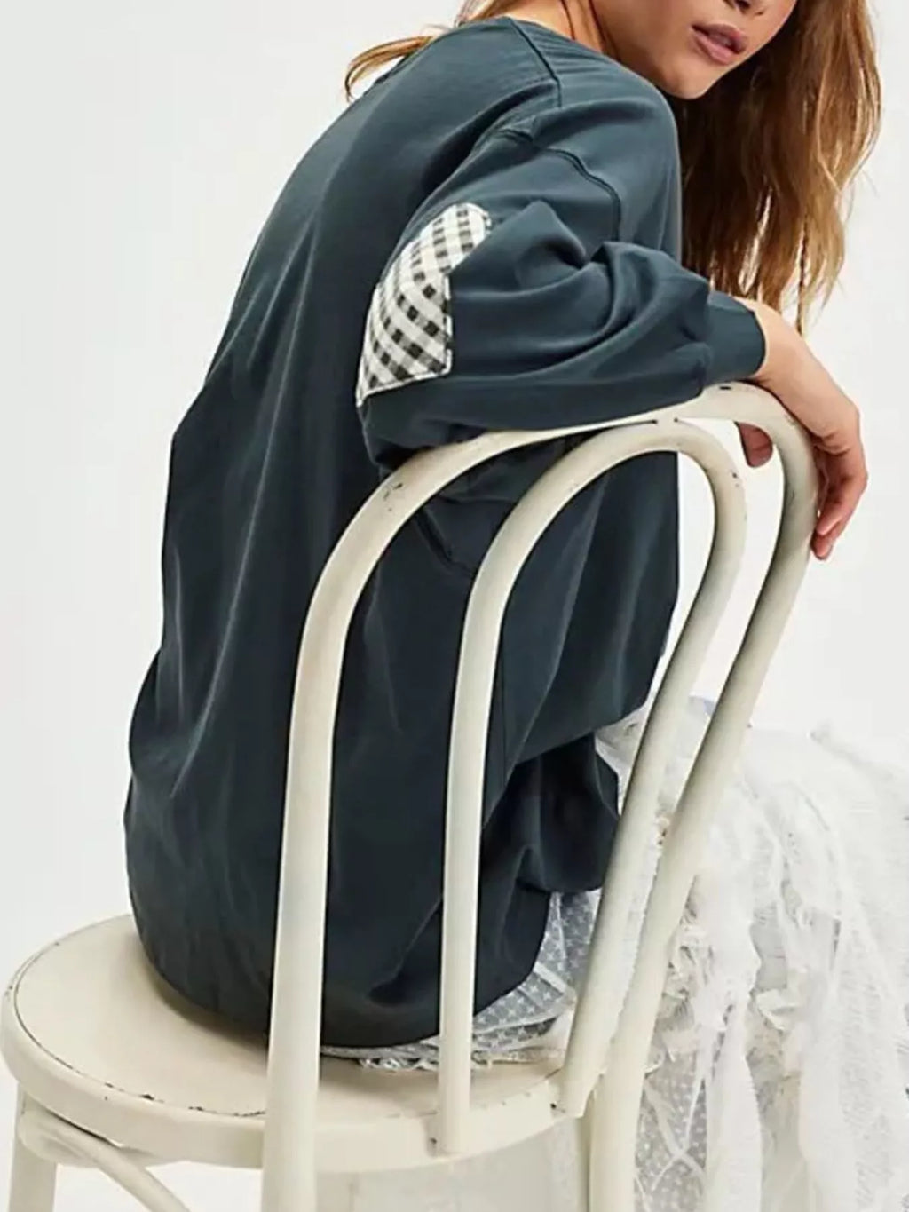 Heart Patch Long Sleeve Sweatshirt (8)