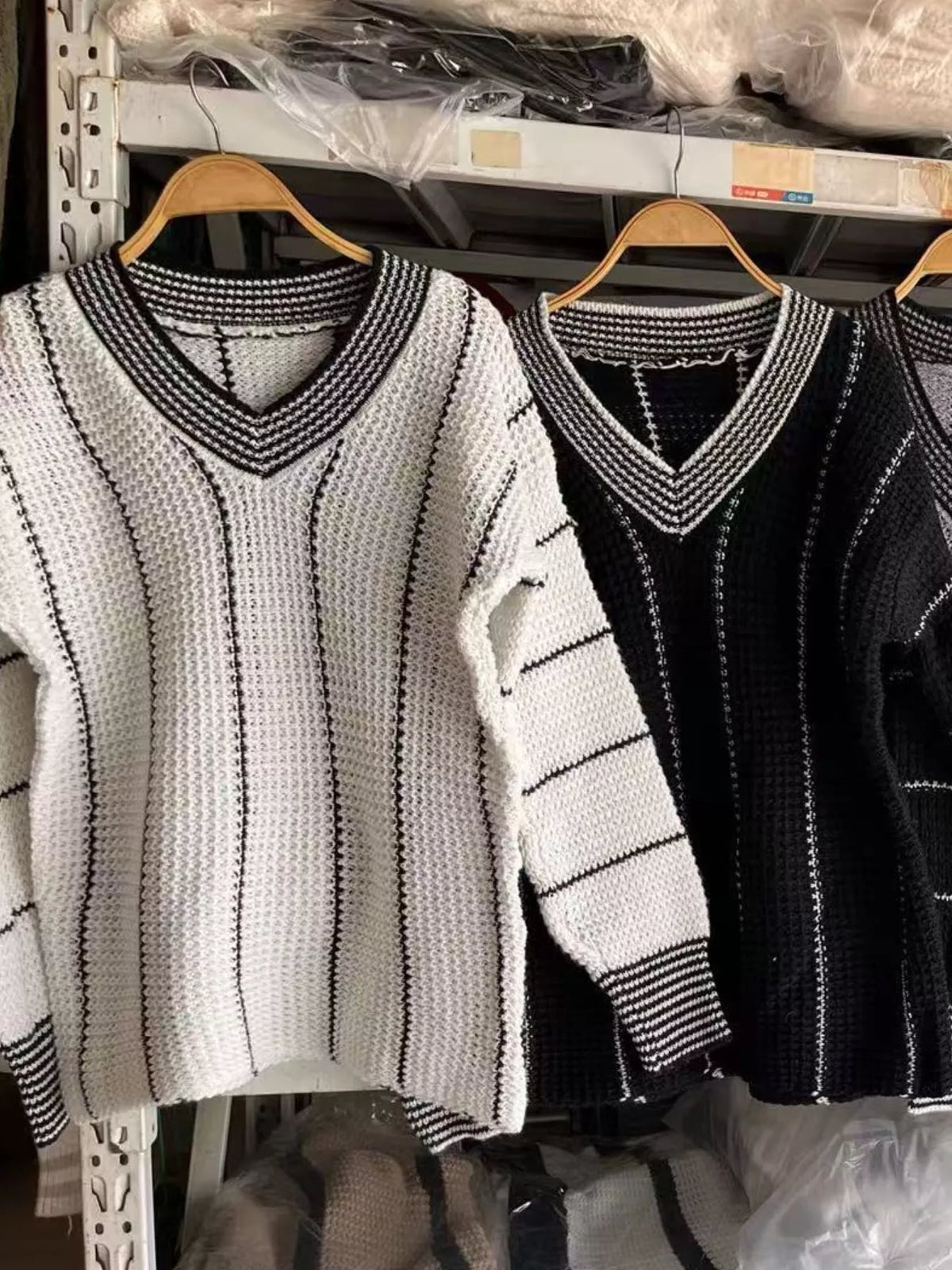 V-neck Textured Knit Sweater (13)