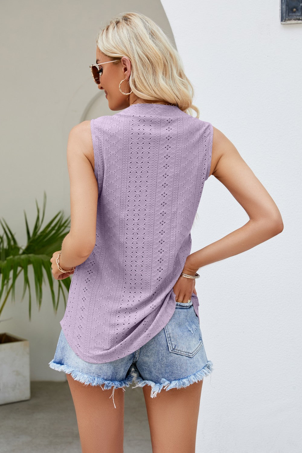 Notched Neck Curved Hem Eyelet Tank (2)