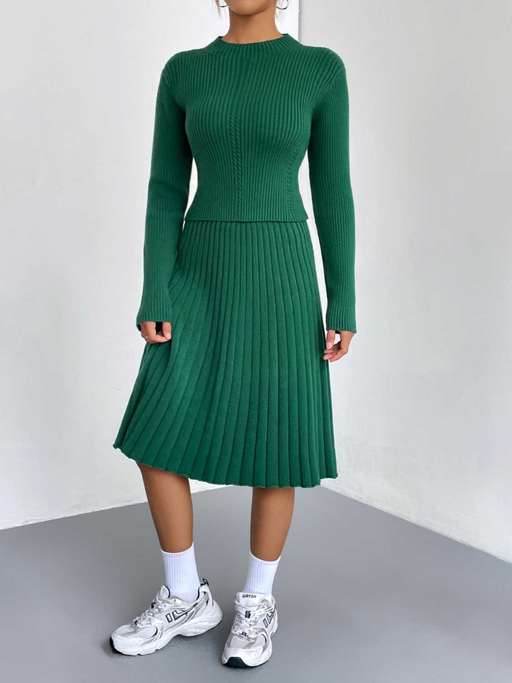 Rib-knit Sweater Skirt Set (5)