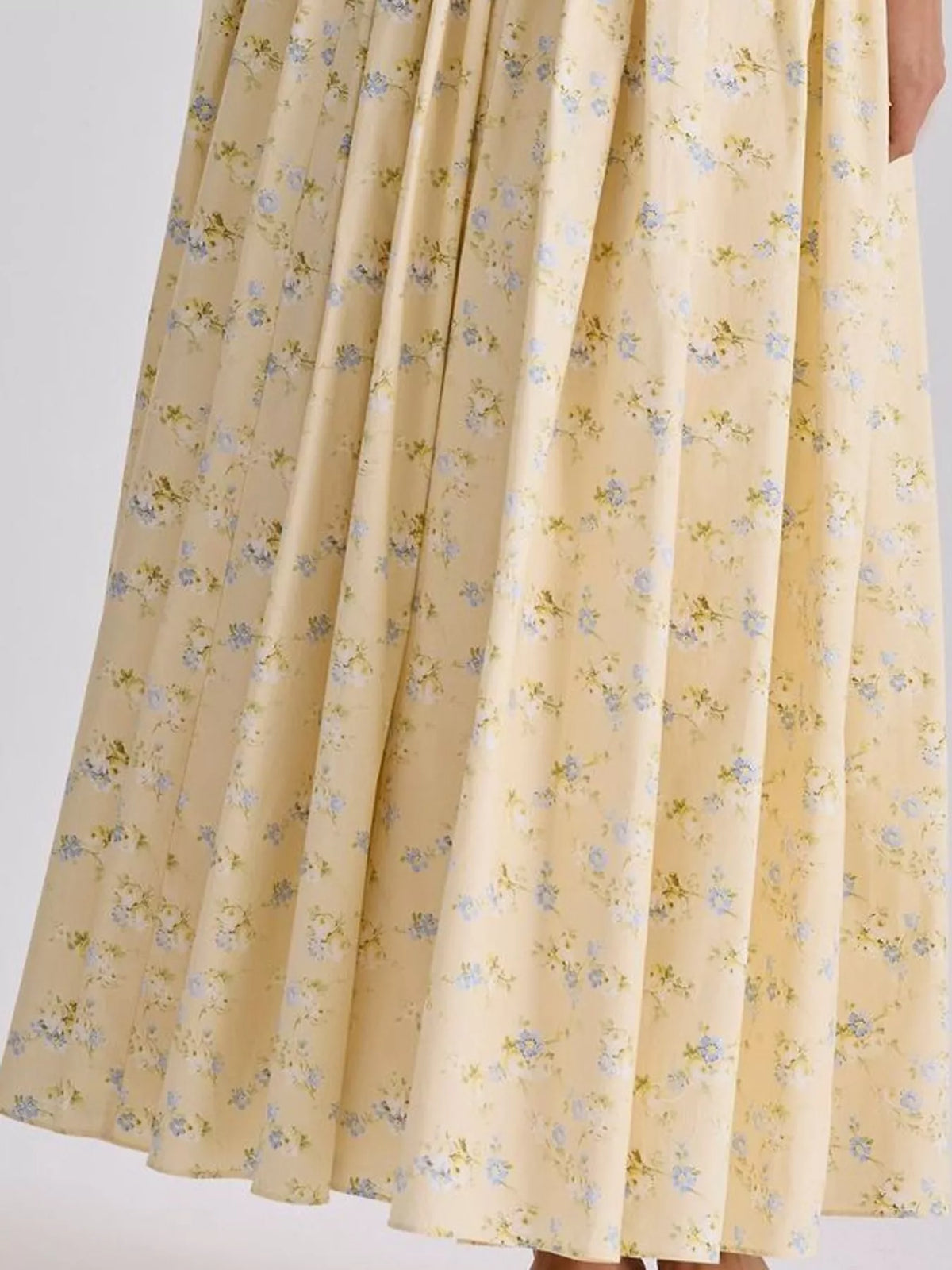 Floral Spaghetti Straps Midi Dress (61)