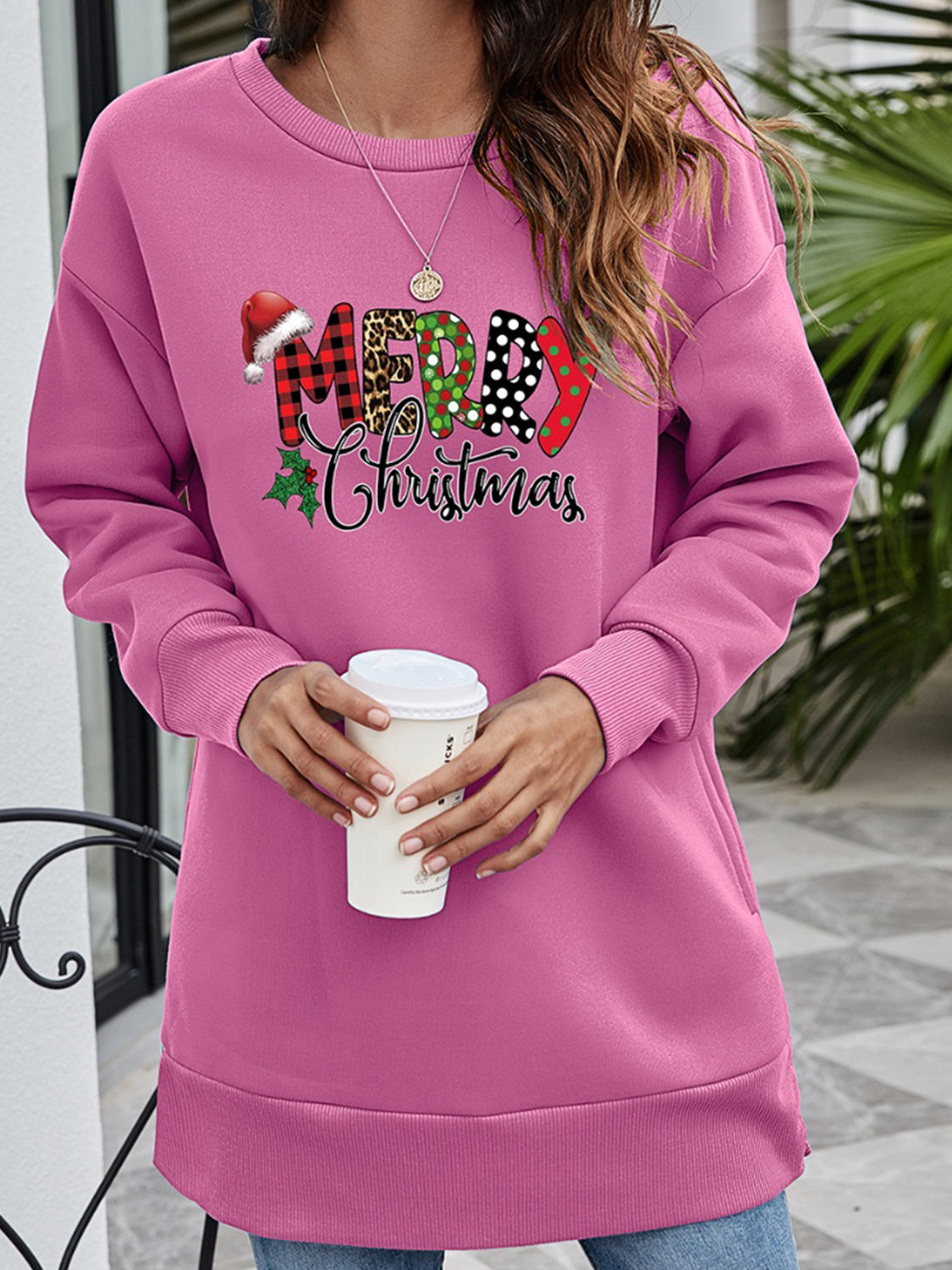 Merry Graphic Sweatshirt (17)