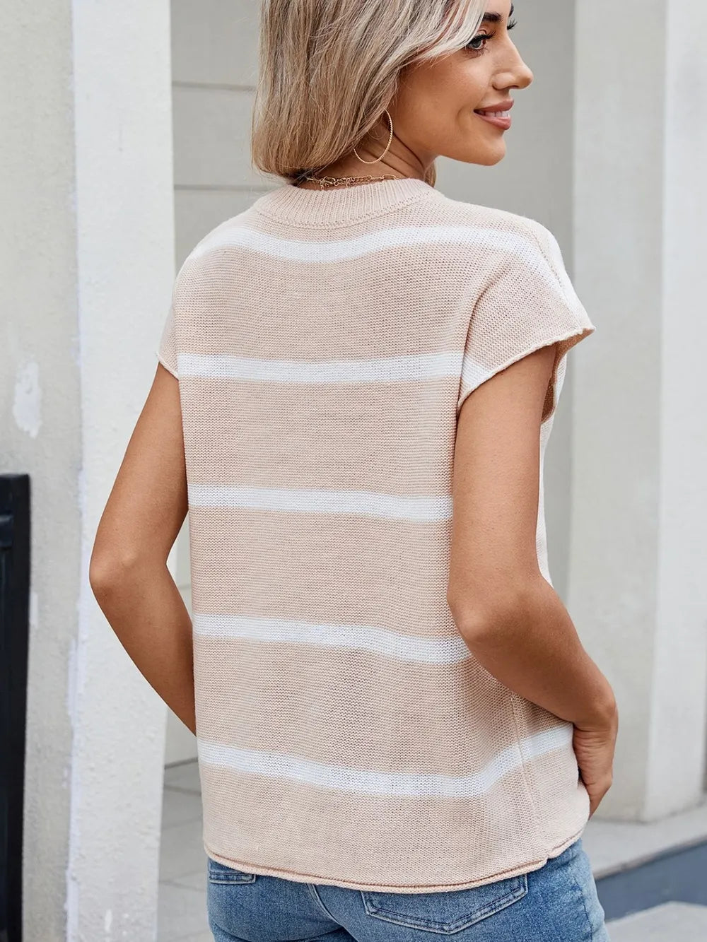 Exposed Seam Striped Round Neck Knit Top (13)