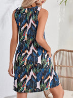Lace Detail Printed V-neck Sleeveless Dress (2)
