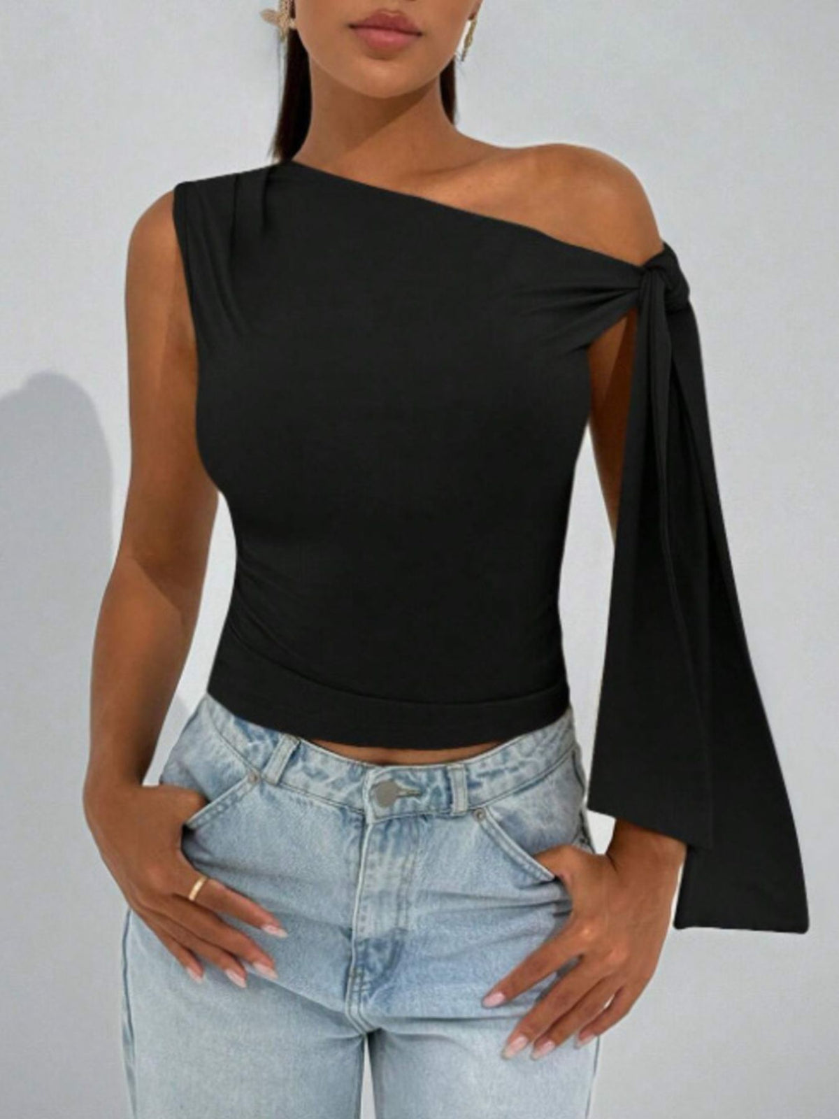 One-shoulder Tie Detail Top