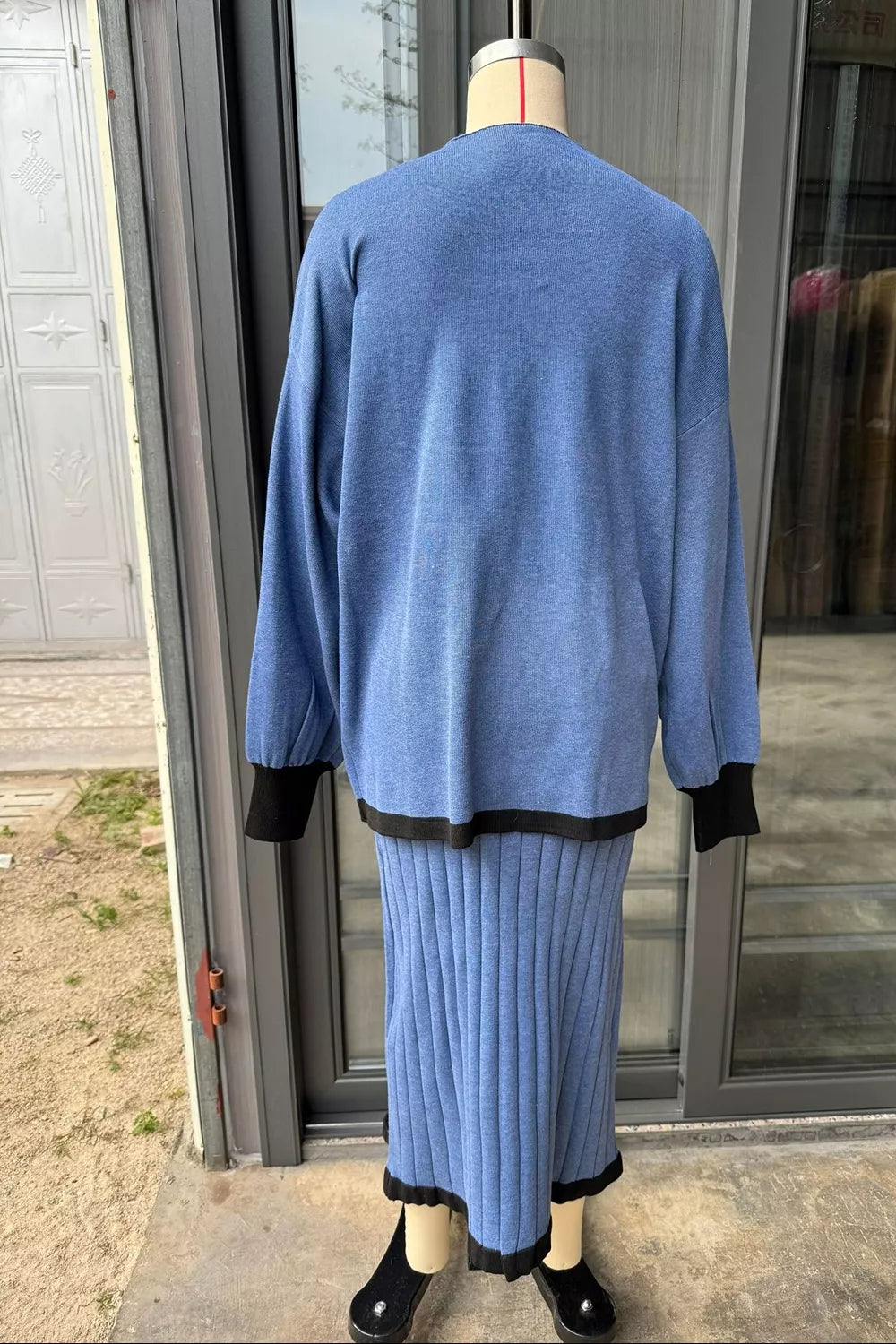 Contrast Trim Ribbed Knit Sweater Skirt Set (8)