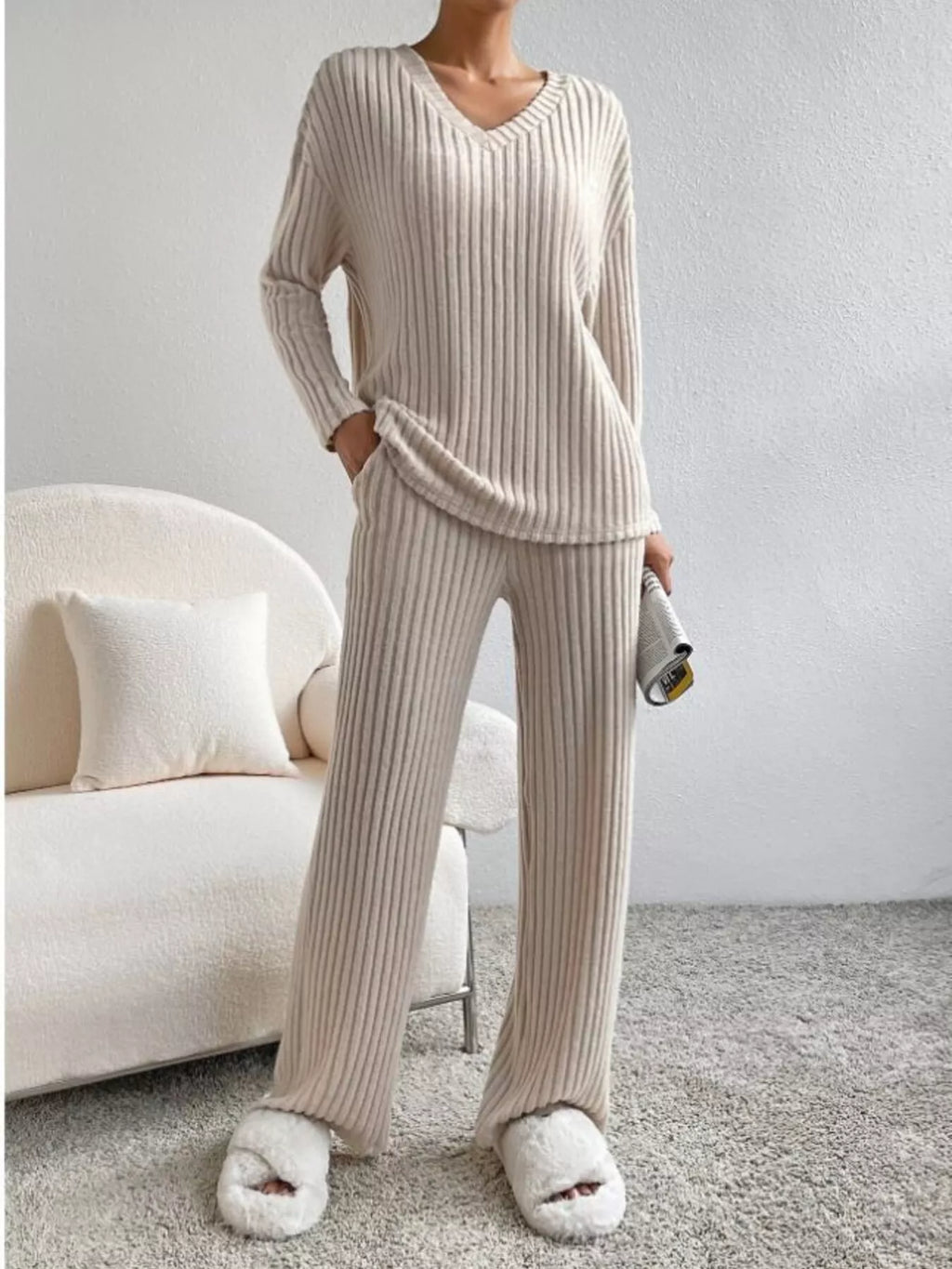 Ribbed Knit V-neck Top Pants Set (2)