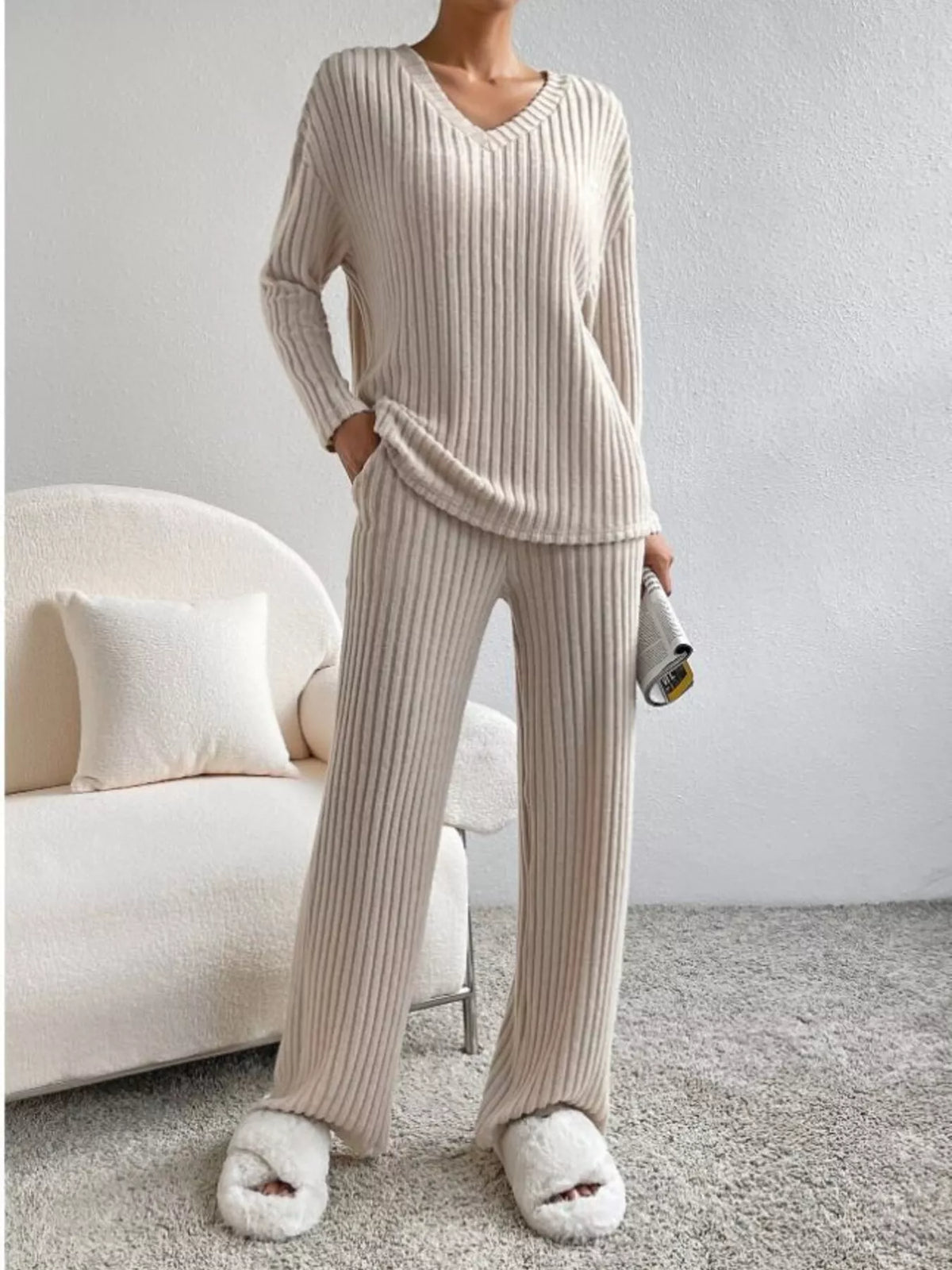 Ribbed Knit V-neck Top Pants Set (2)