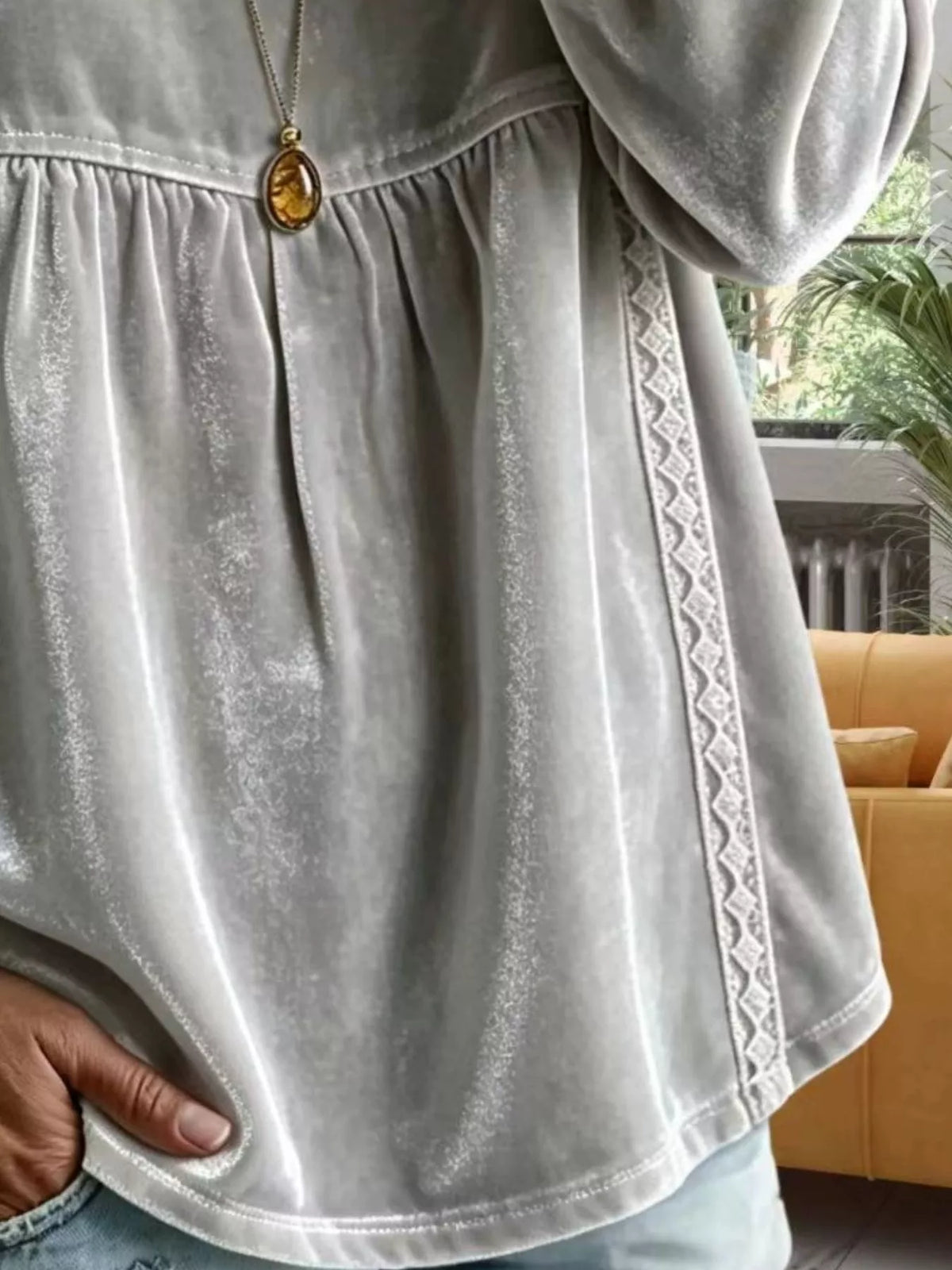 Full Size Velvet Lace Detail V-neck Blouse Plus (12)