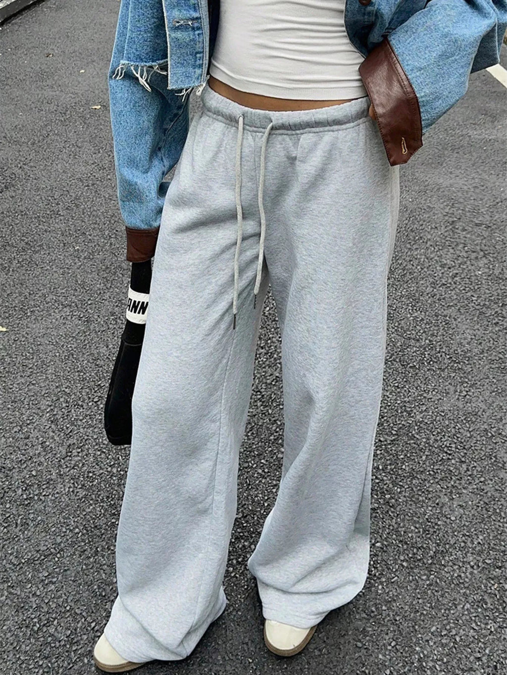 Wide Leg Drawstring Sweatpants (3)