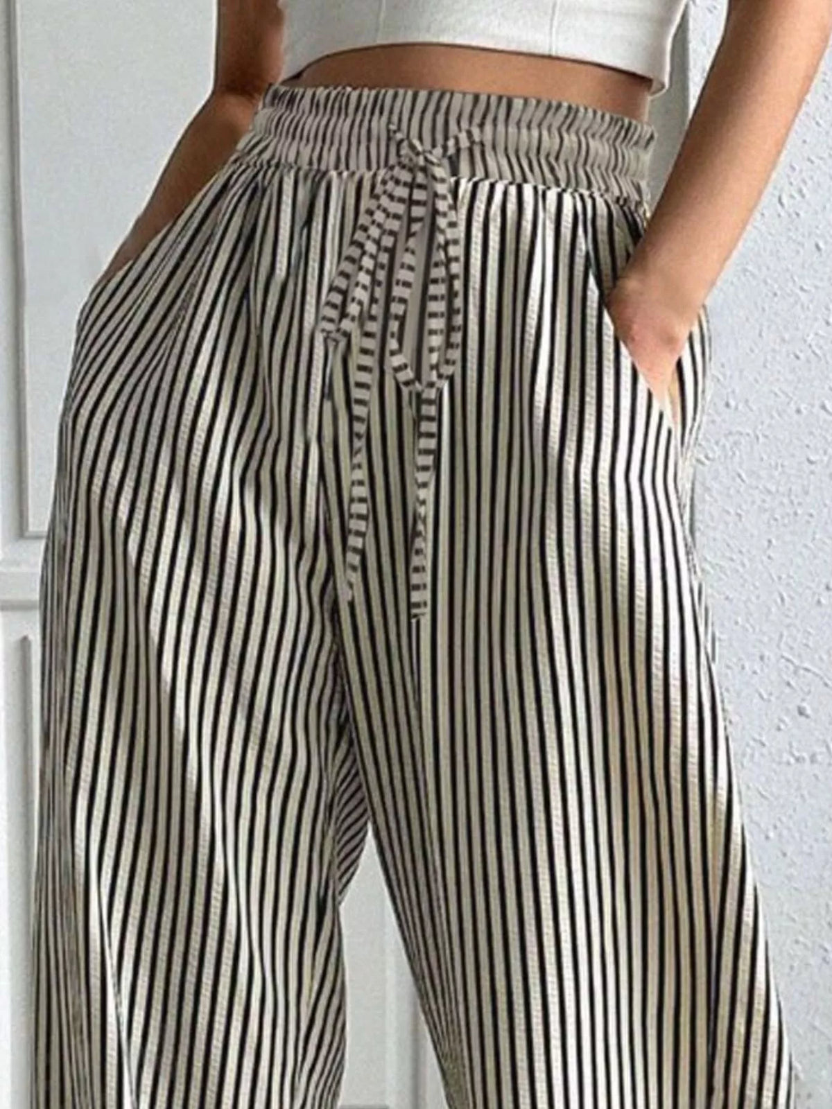 Striped High-waisted Wide Leg Pants (6)