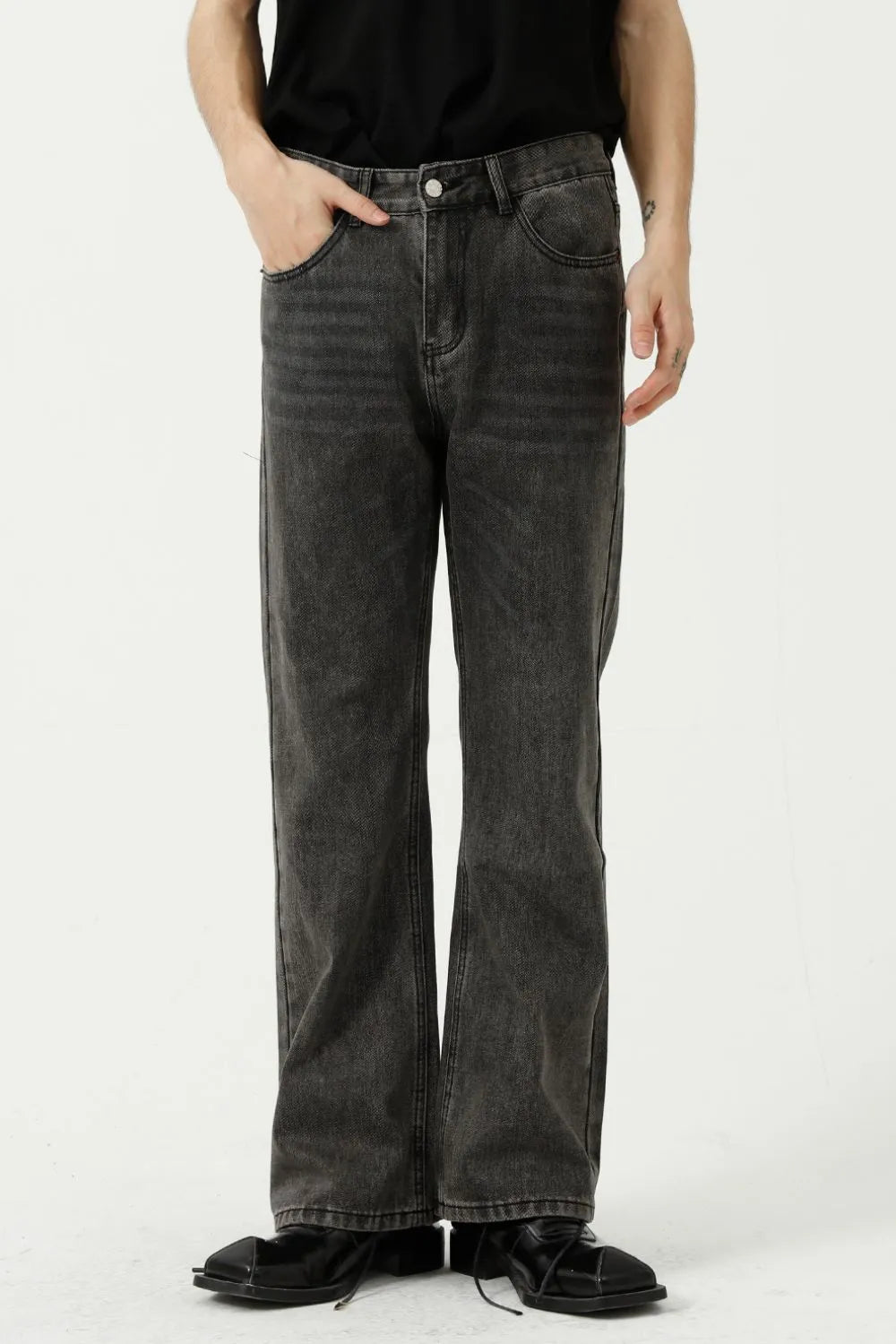 Mid Rise Jeans Pockets