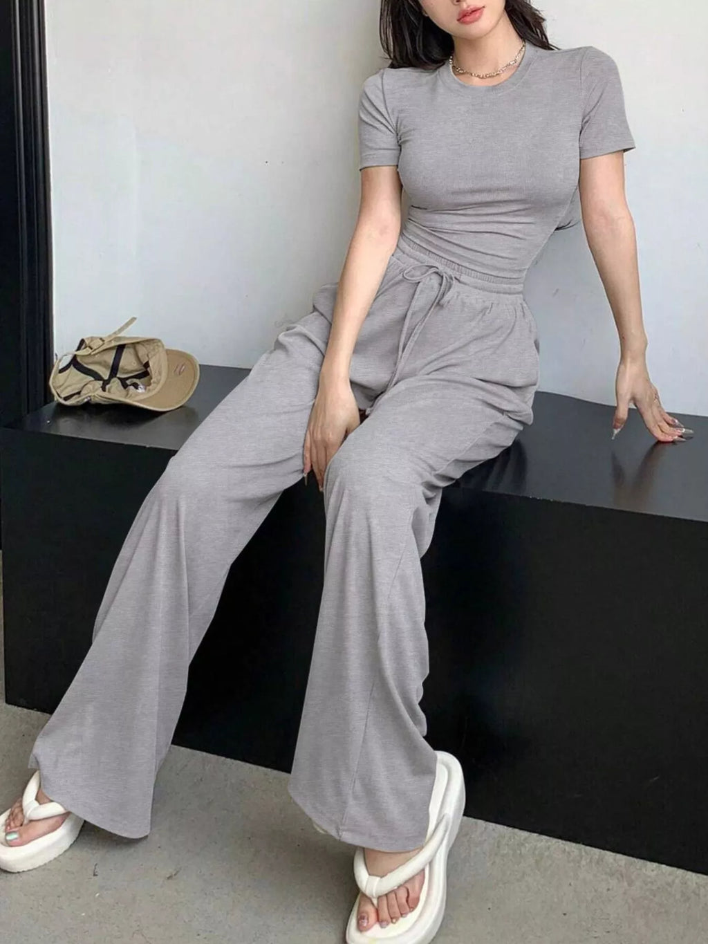 Solid Color Short Sleeve Crop Top Wide Leg Pants Set (9)