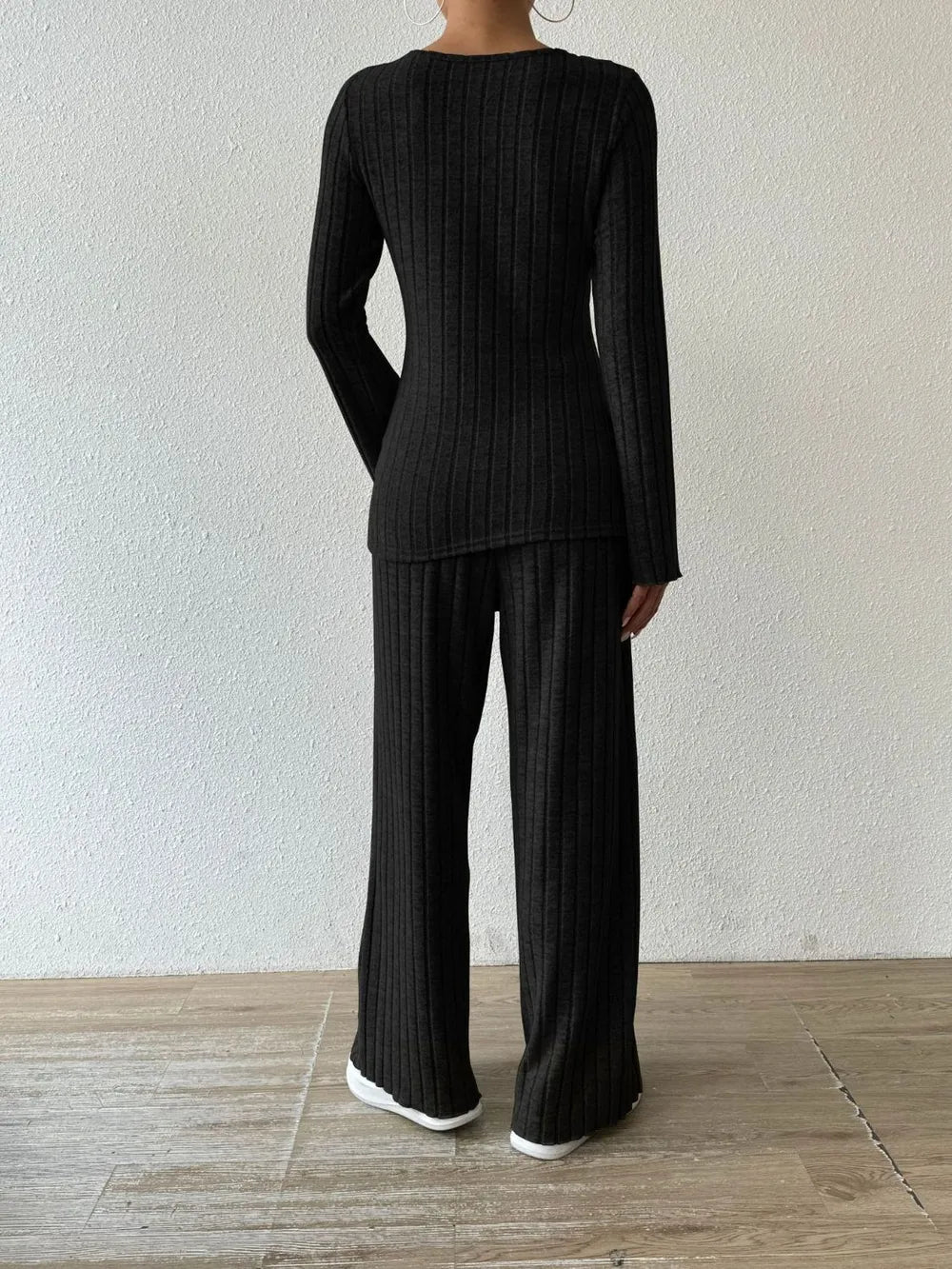 Ribbed V-neck Long Sleeve Top Pocketed Pants Set (15)