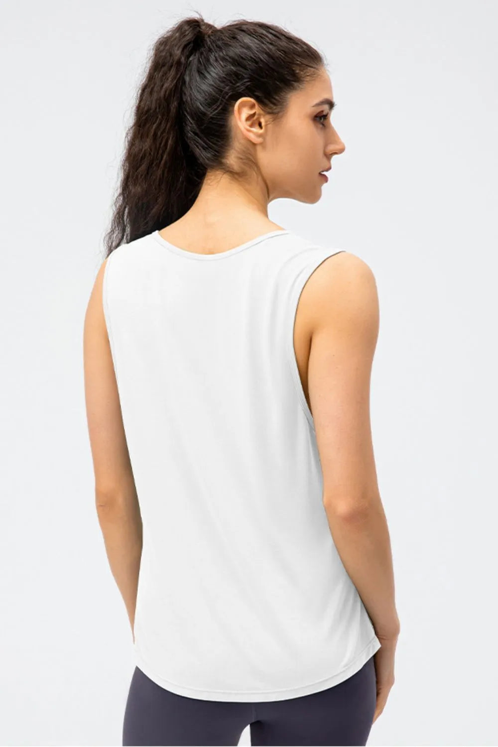 Cutout Reversible Active Tank (10)