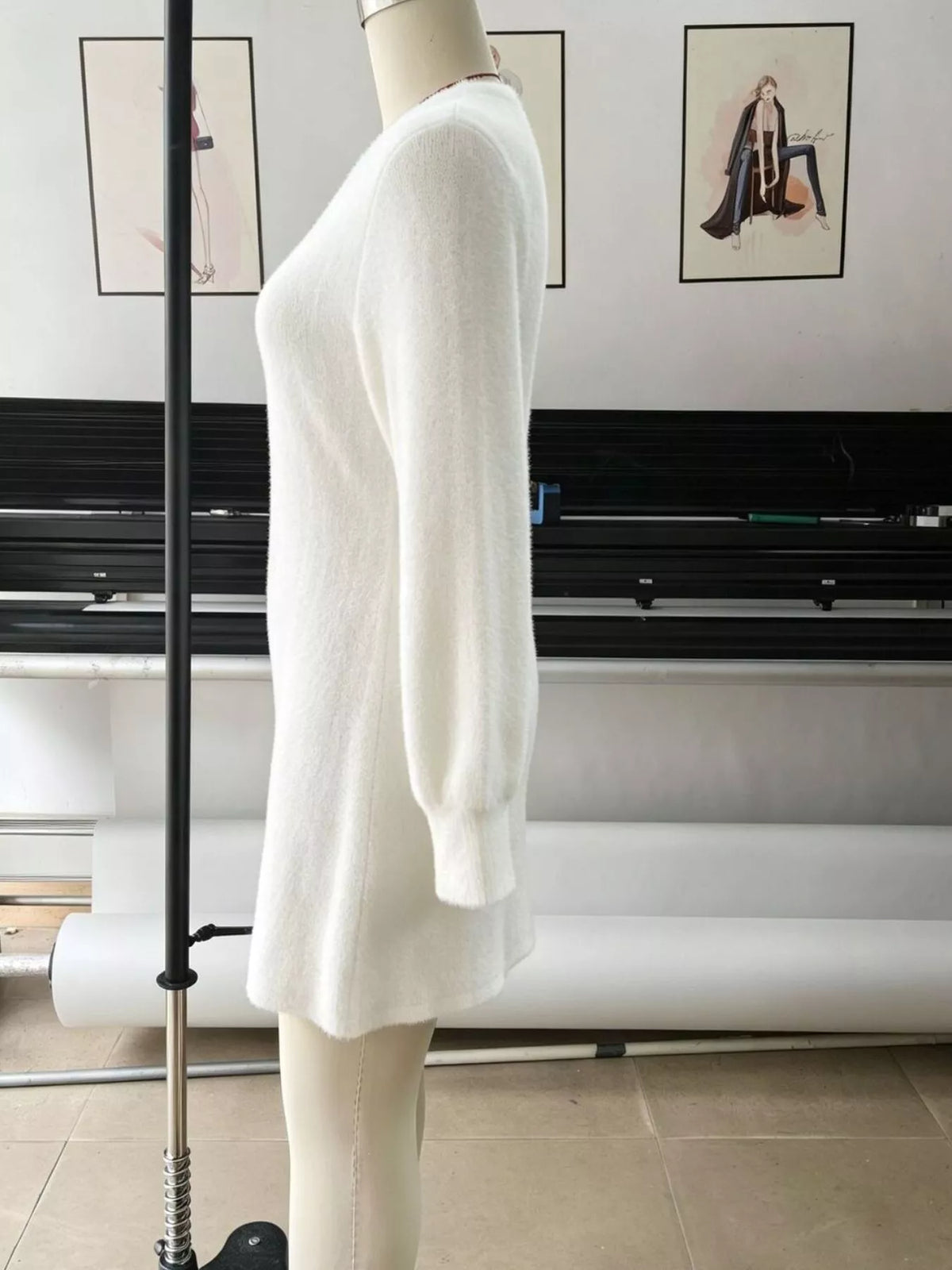 Fuzzy V-neck Long Sleeve Sweater Dress (9)