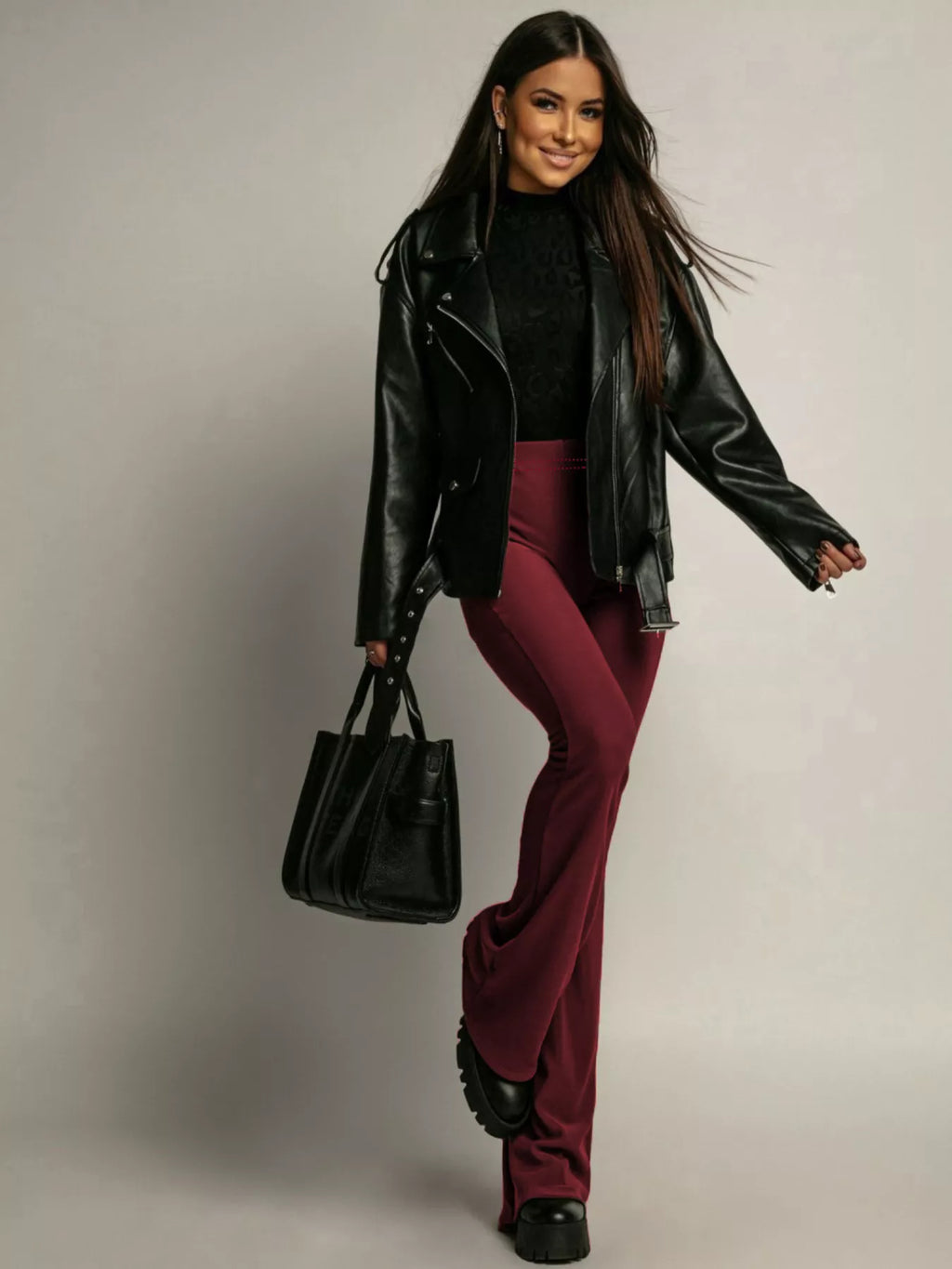 High-waisted Flared Pants (6)