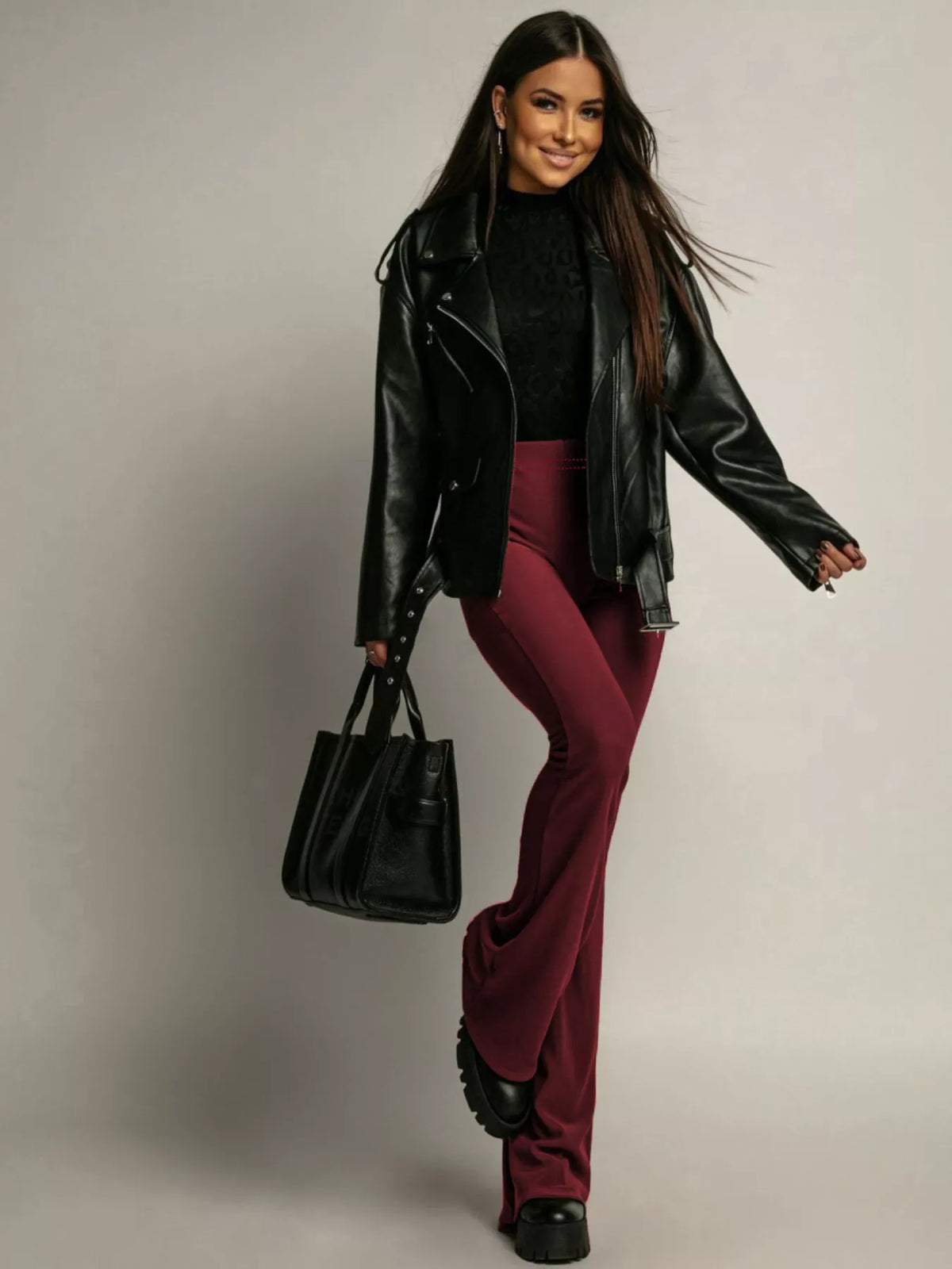 High-waisted Flared Pants (6)