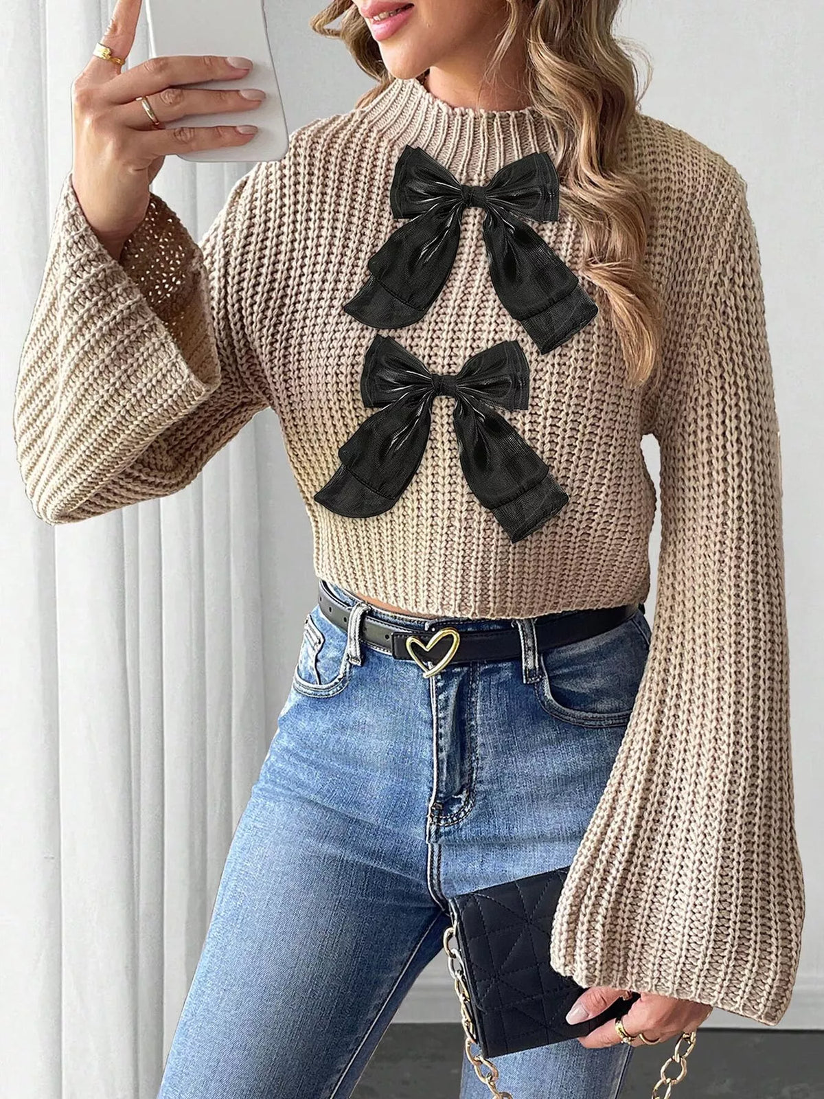Bow-decorated Mock Neck Cropped Sweater (3)