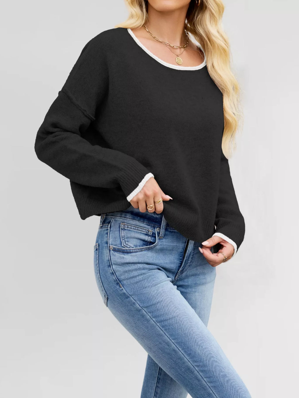 Round Neck Dropped Shoulder Sweater (21)