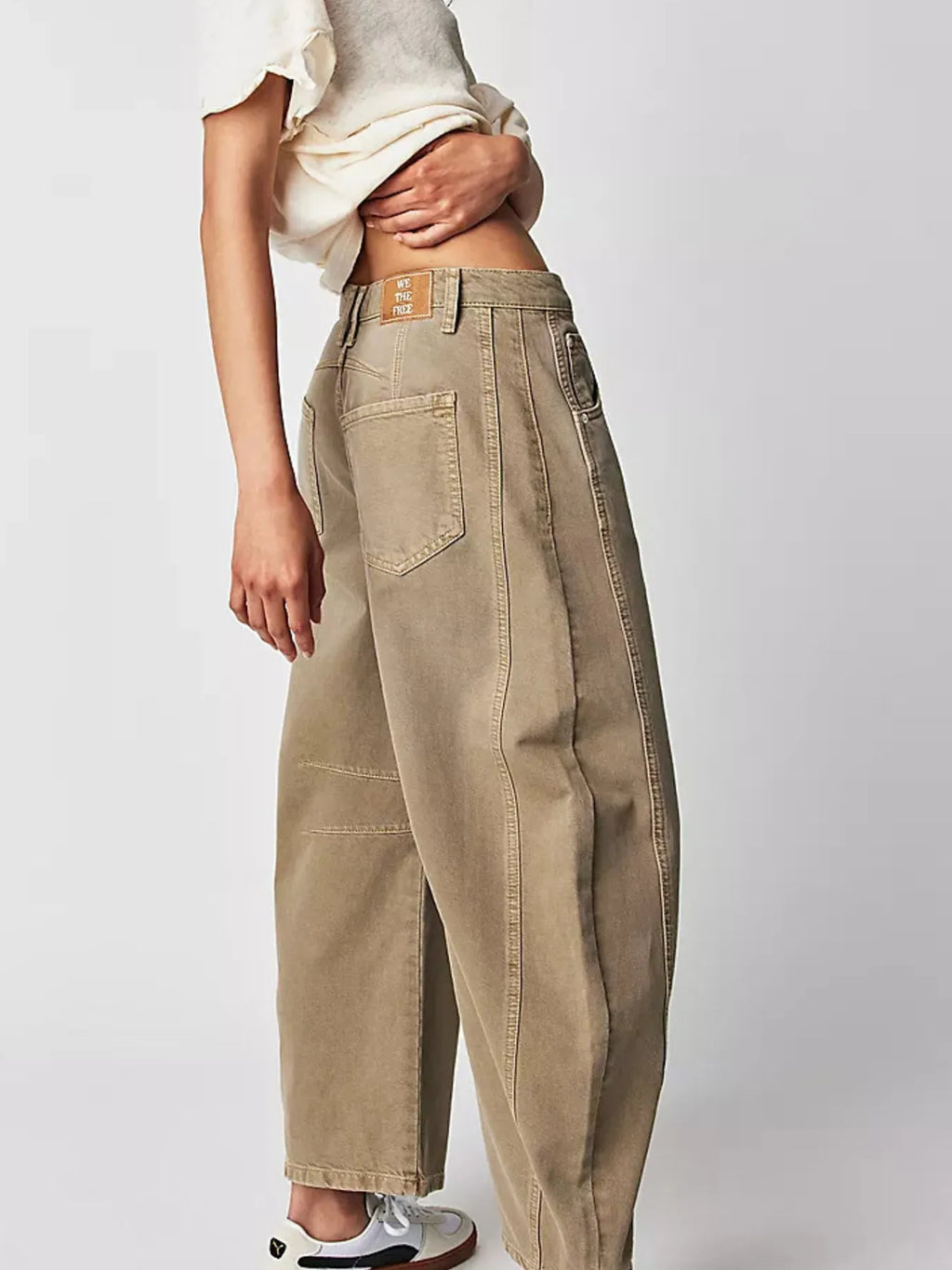 Wide Leg Relaxed Fit Jeans (2)